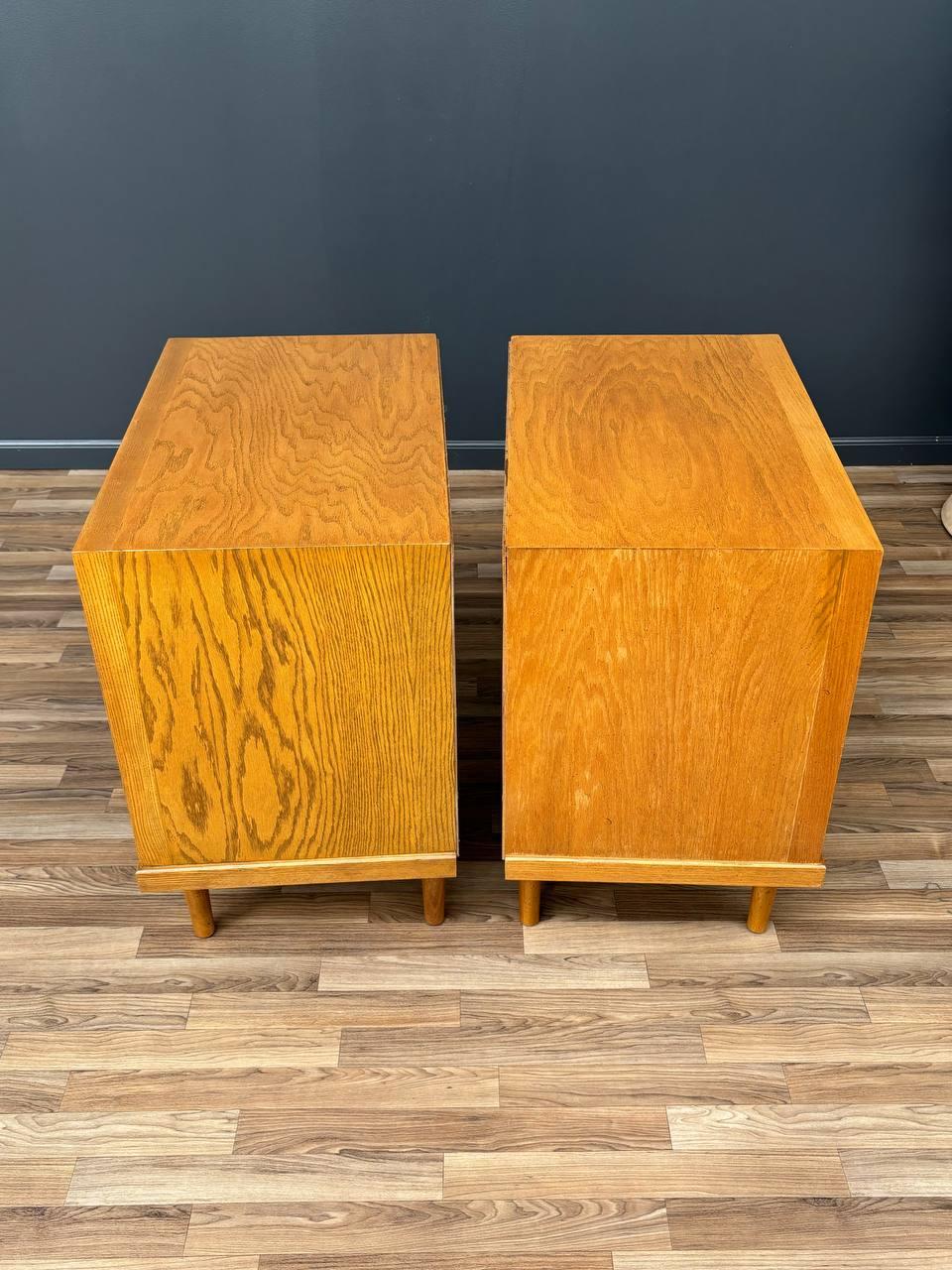 Mid-Century Modern “Campatica” Brutalist Night Stands by Drexel For Sale 1