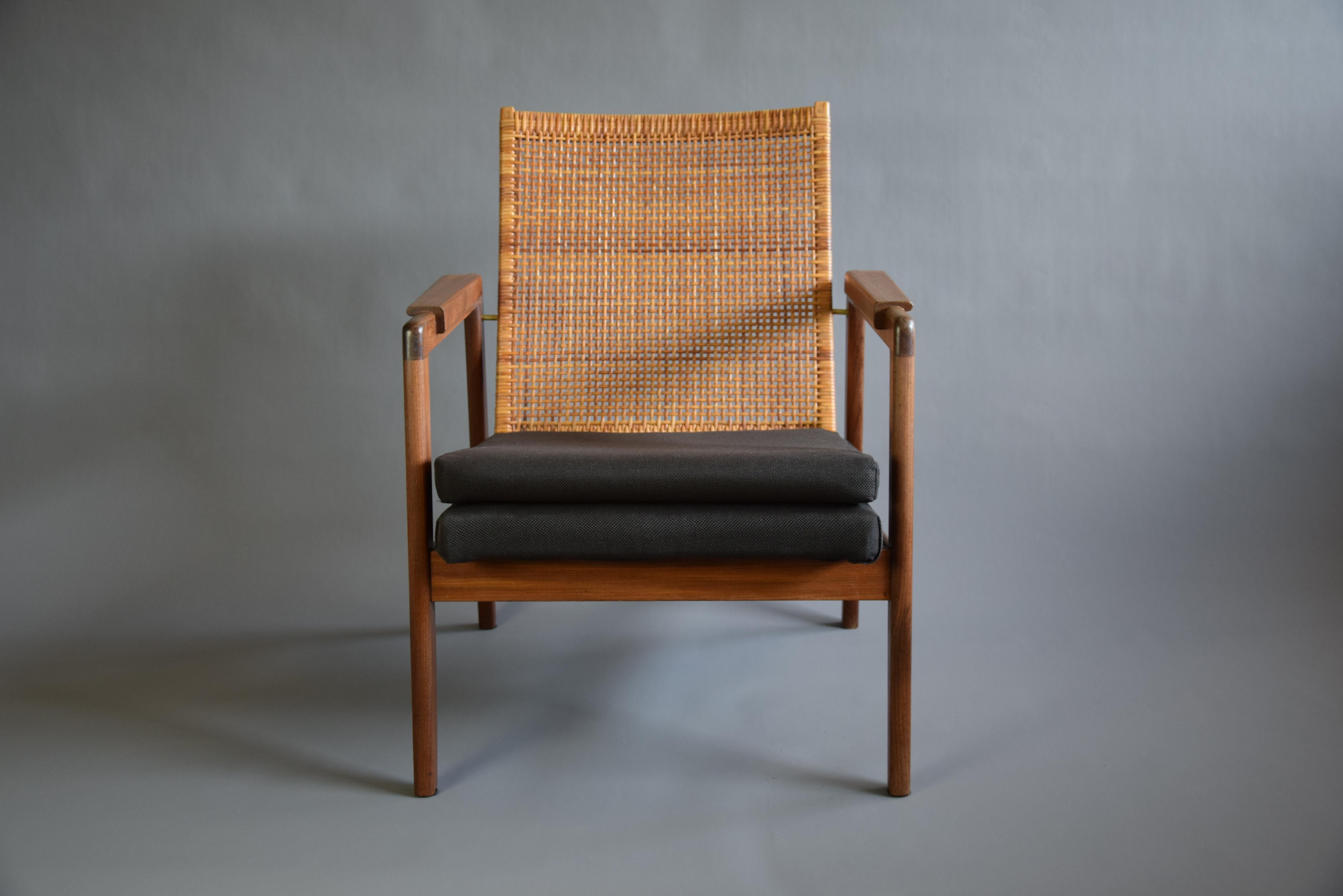 Mid-20th Century Mid-Century Modern Cane and Wood Lounge Chair