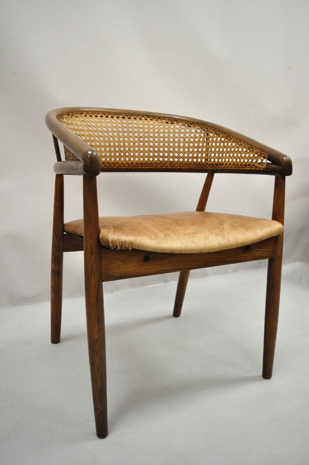 Mid-Century Modern Paire de fauteuils en bois courbé de style King Cole de James Mont, datant du milieu du siècle dernier en vente