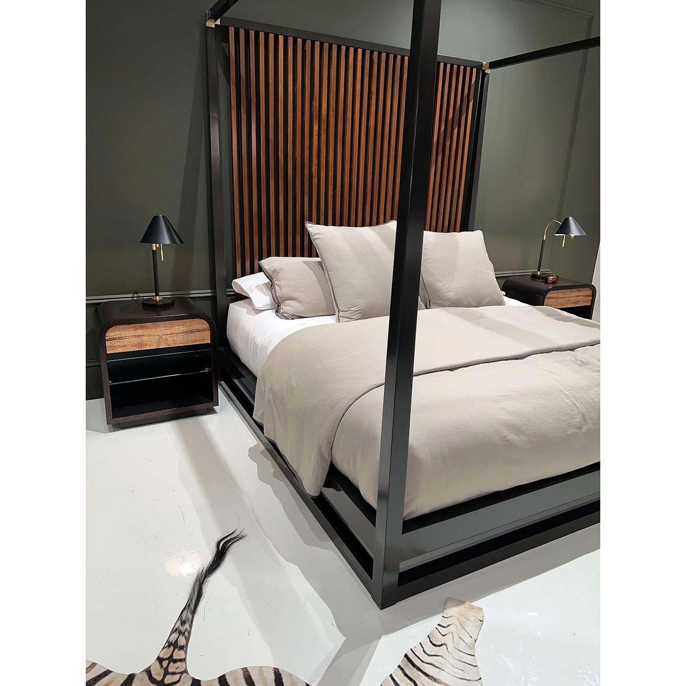 Mid-Century Modern Canopy Bed - US King For Sale 2