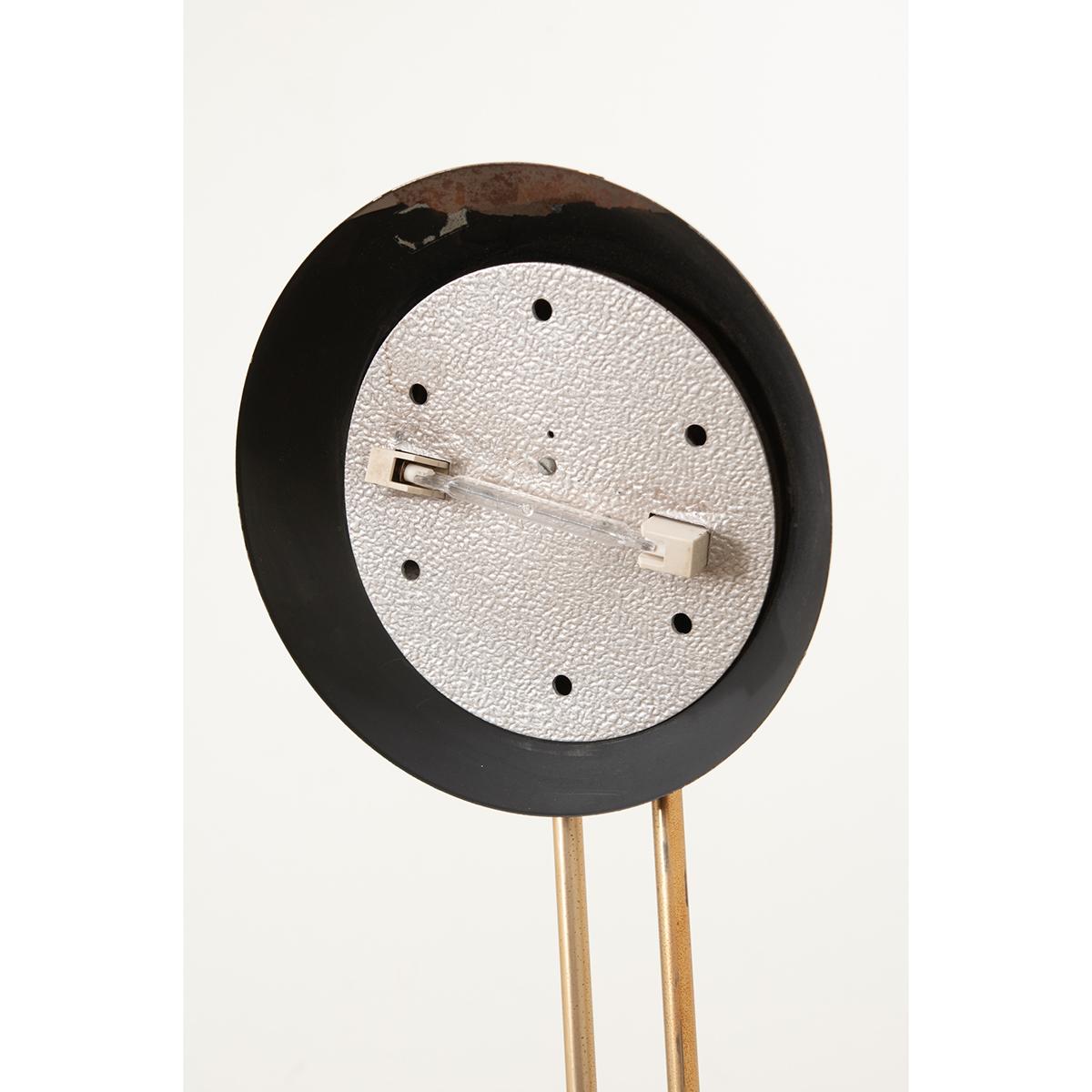 Lámpara de pie voladiza moderna de mediados de siglo en venta 9