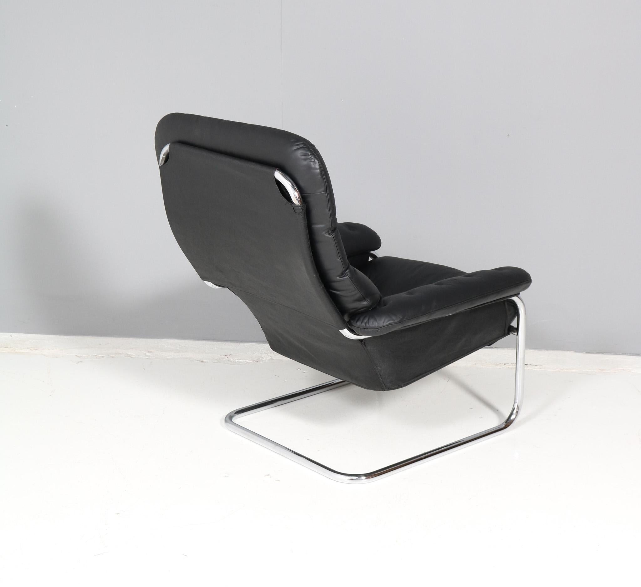 Mid-Century Modern Cantilever Lounge Chair by Sam Larsson for Dux, 1972 For Sale 1
