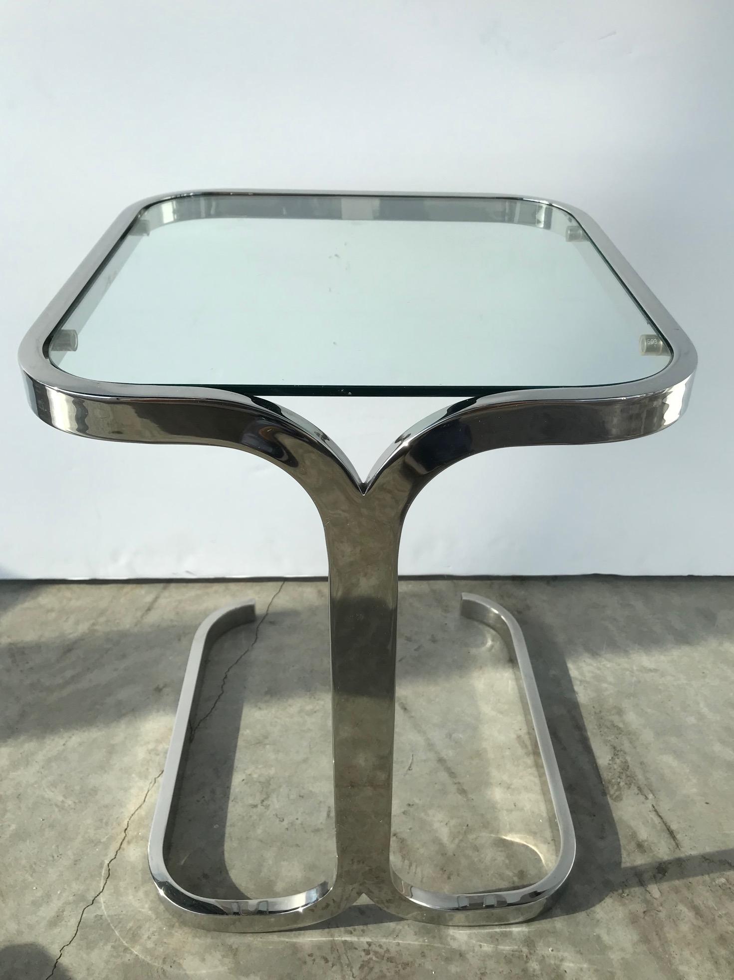 Glass Mid-Century Modern Cantilevered Side Table in Chrome, Italy, 1970s