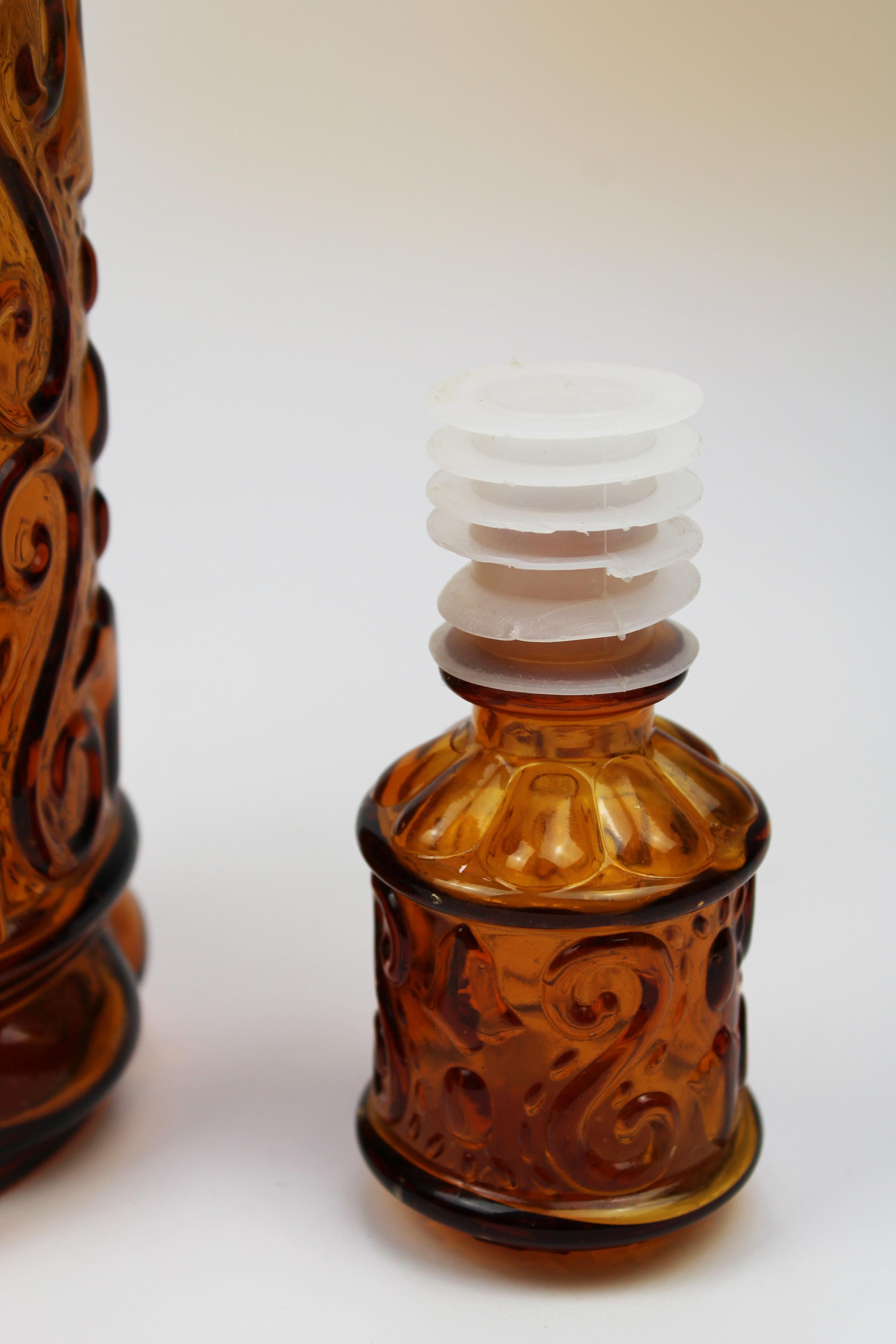 Italian Mid Century Modern Carafe Amber embossed Glass Empoli Genie Decanter 1960 Italy For Sale