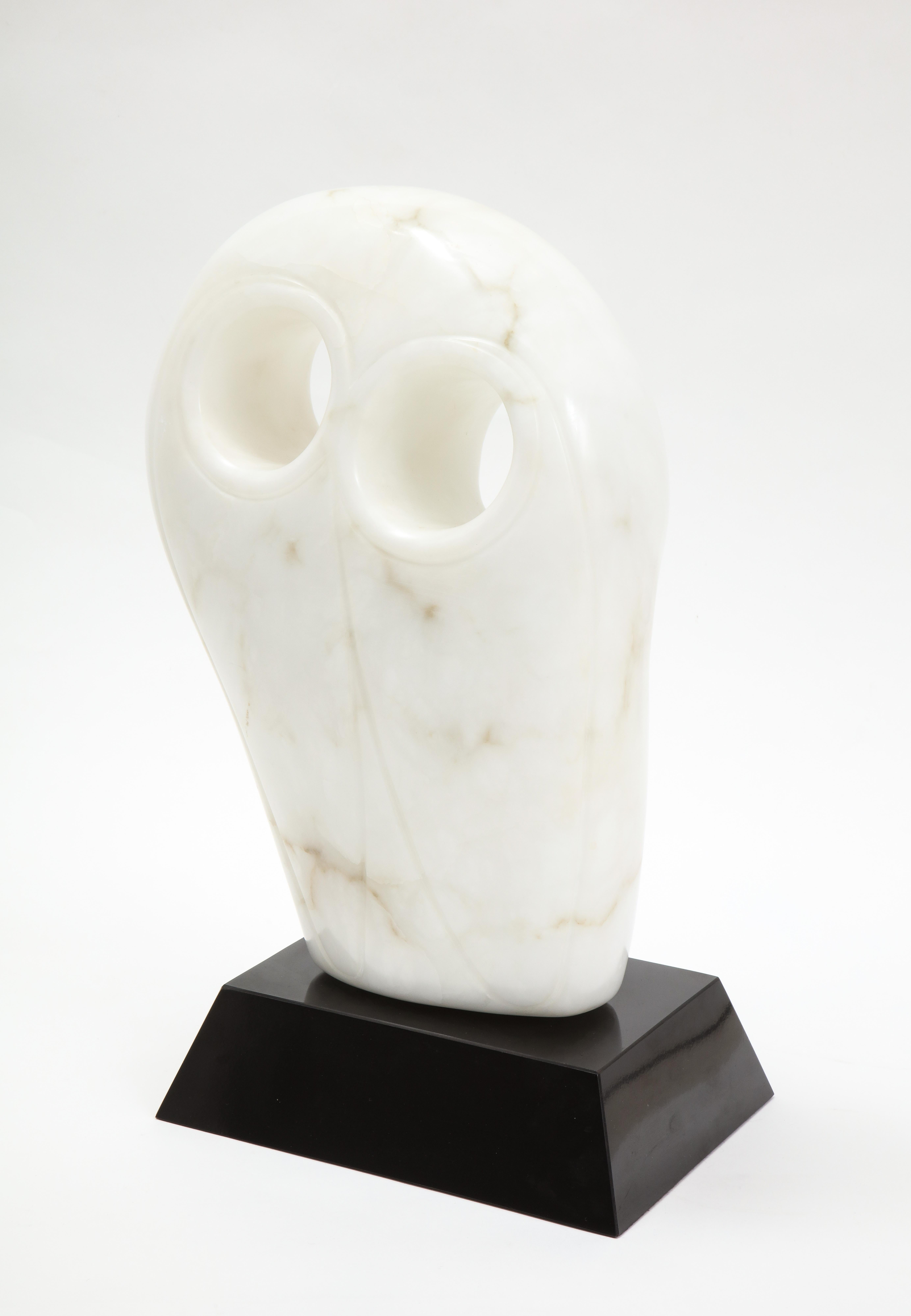 Mid-Century Modern Carrara Marble Abstract Owl Sculpture For Sale 1