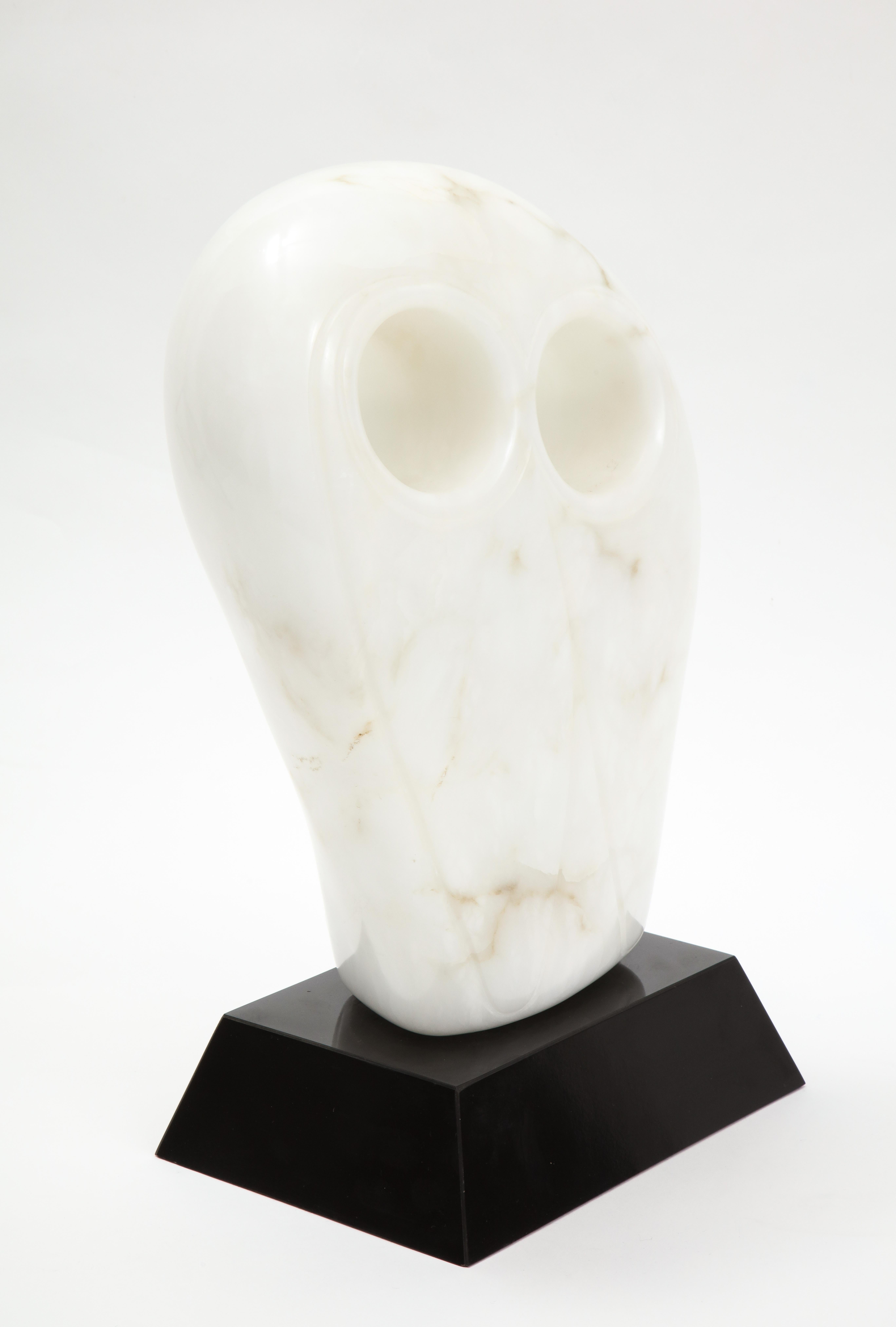 Mid-Century Modern Carrara Marble Abstract Owl Sculpture For Sale 4