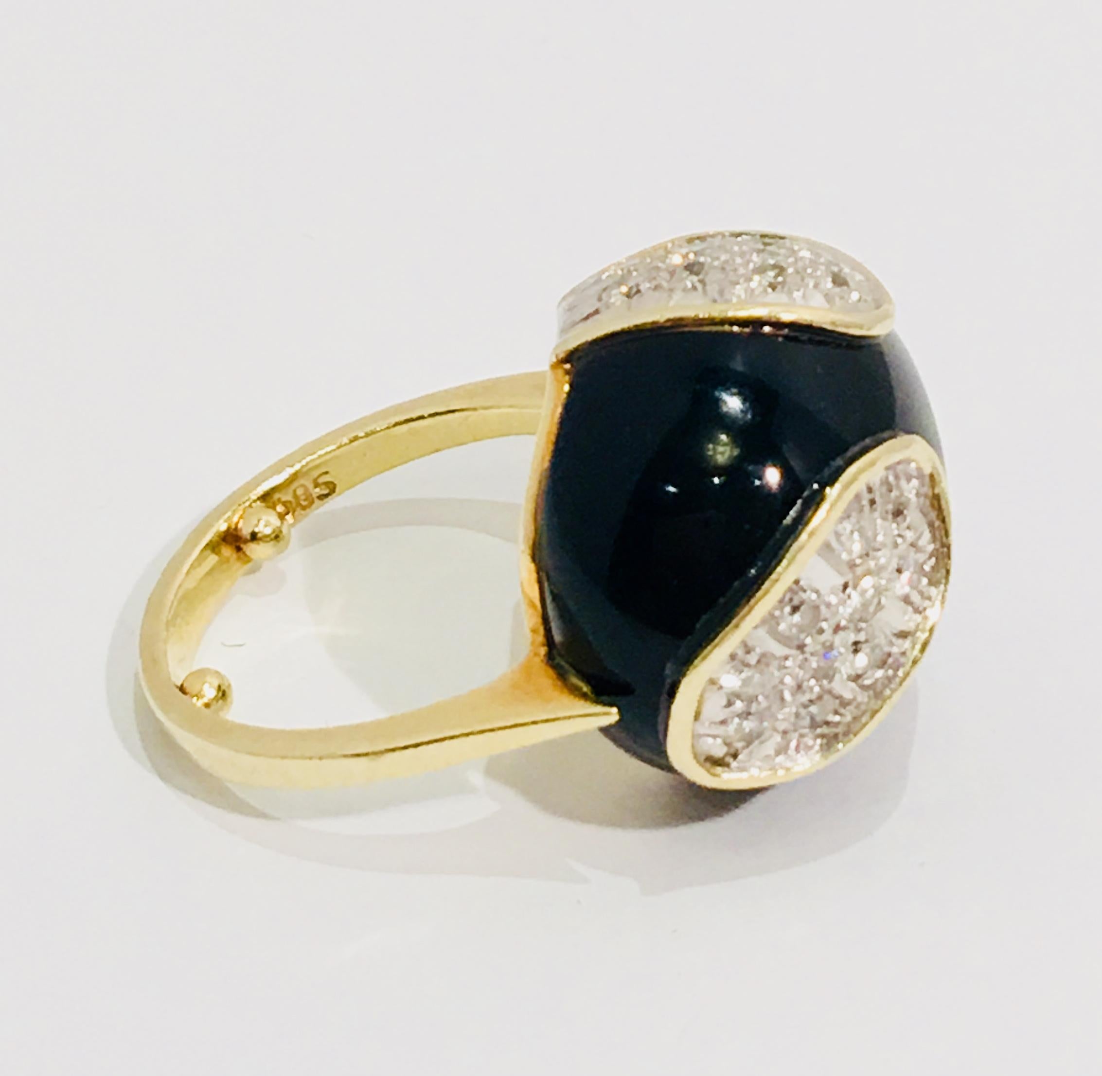 Mid-Century Modern Carved Black Onyx Diamond Pave and White Gold Dome Ring In Excellent Condition In Tustin, CA