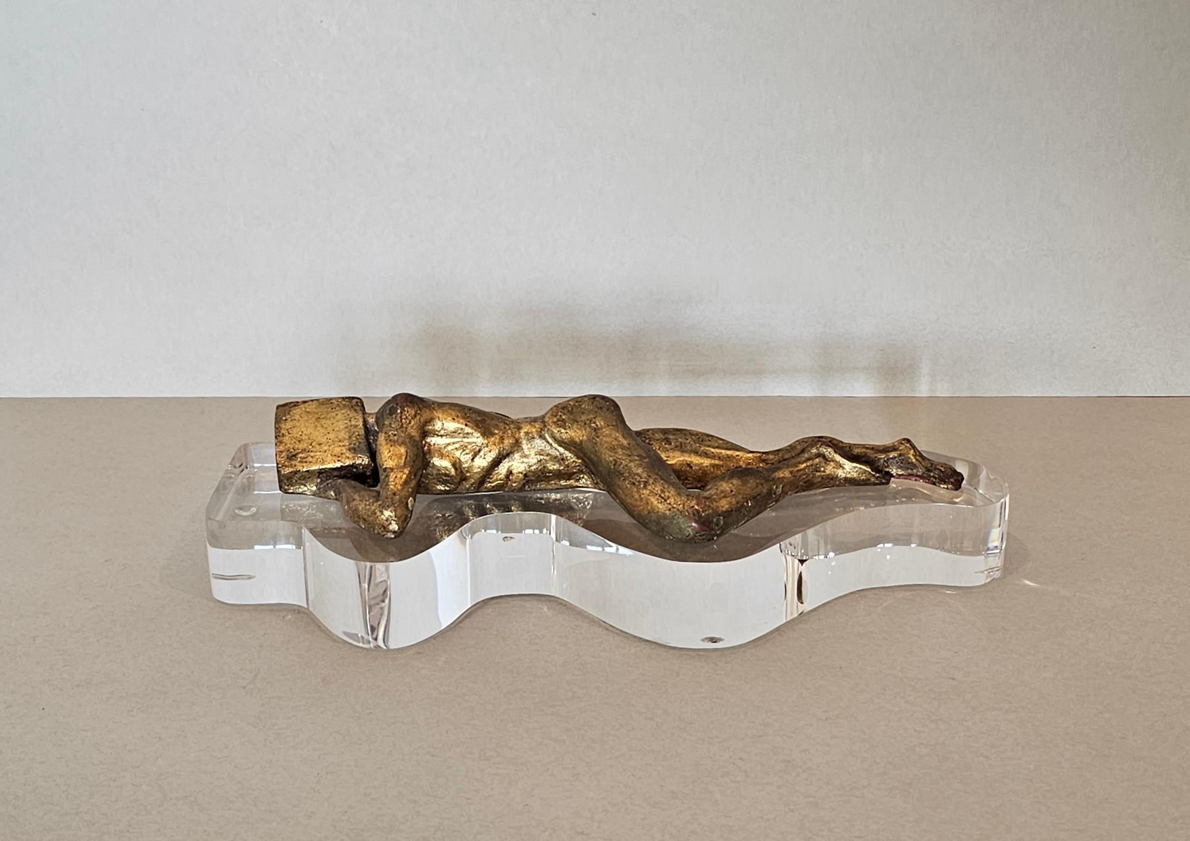 Mid-Century Modern Carved Giltwood Figure on Lucite Sculpture For Sale 11