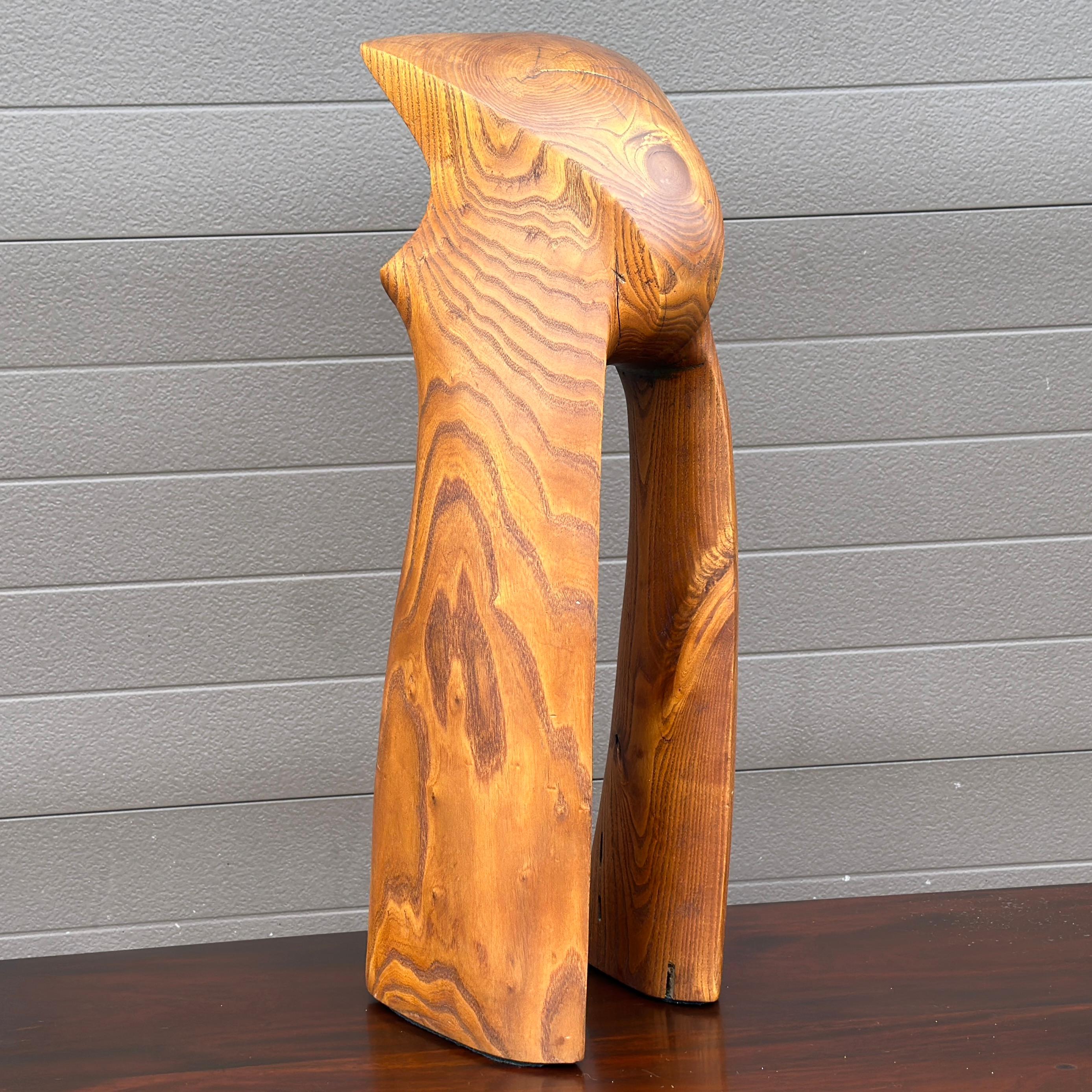Mid-Century moderno Scultura astratta in legno di wood intagliata in legno di teak della modernità di metà secolo in vendita