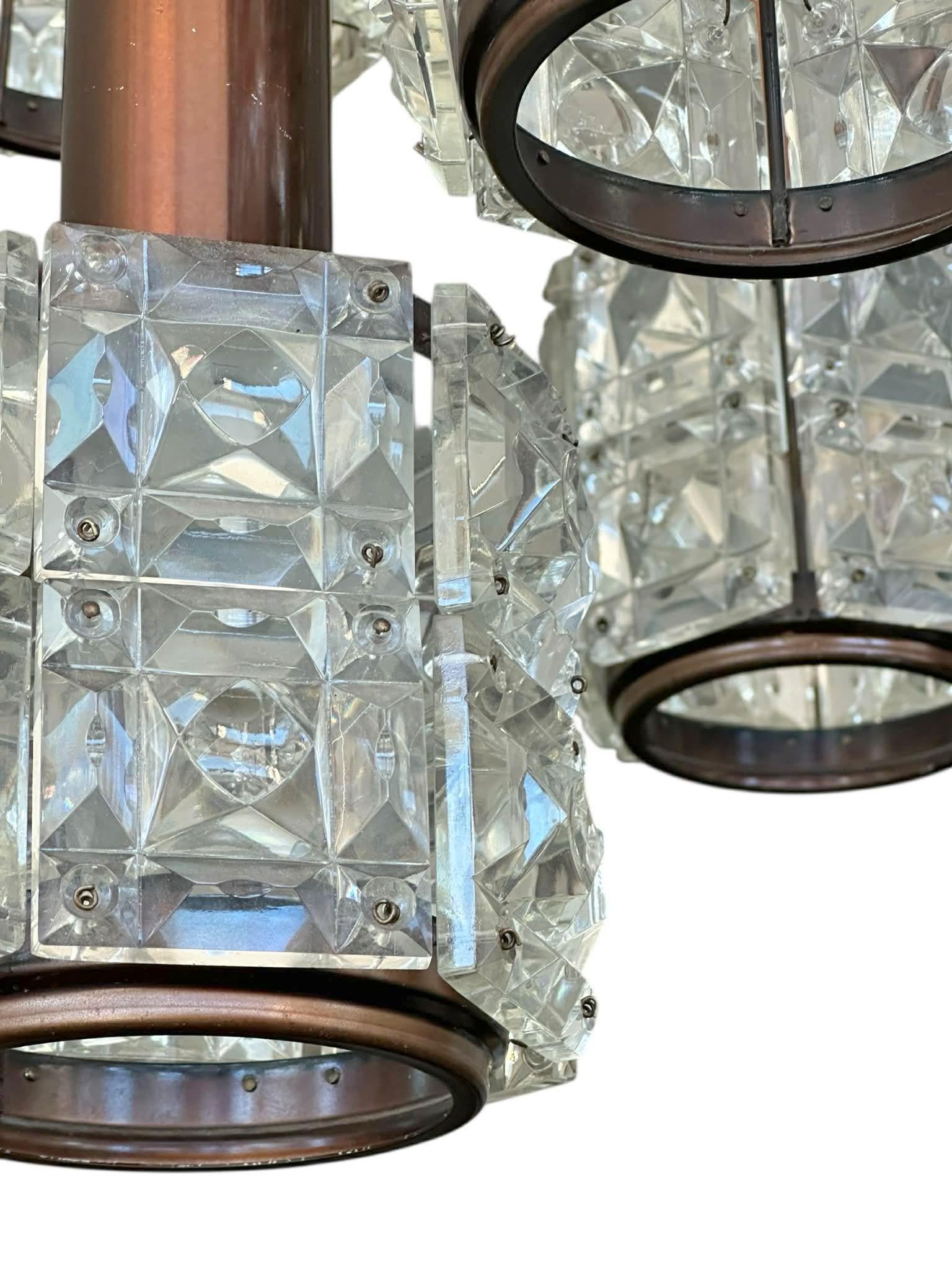 Lampadario a cascata moderno di metà secolo In condizioni buone in vendita a Los Angeles, CA