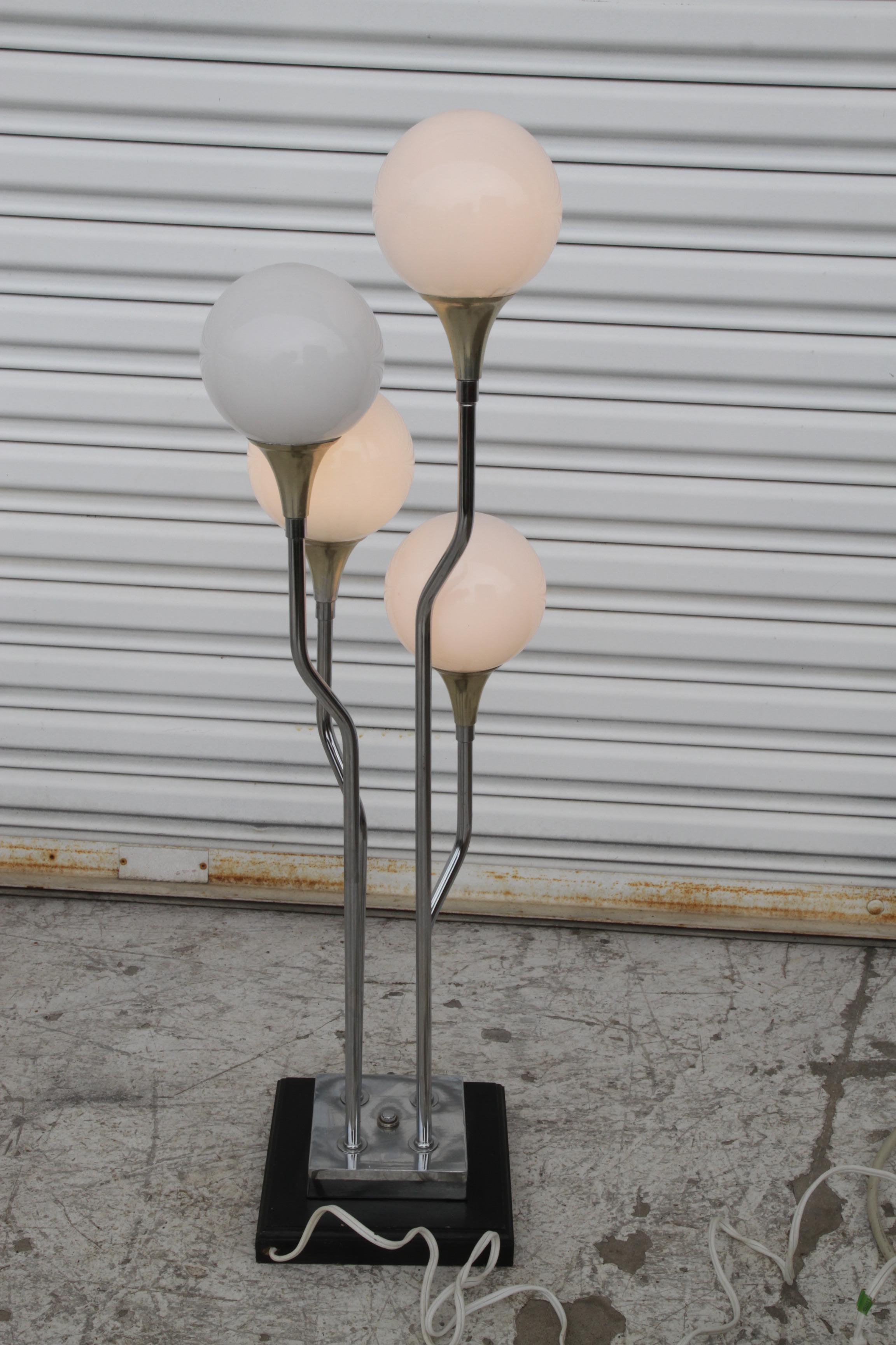 Goffredo Reggiani MCM Cascading Multi-bulb Table Lamp in vendita 3
