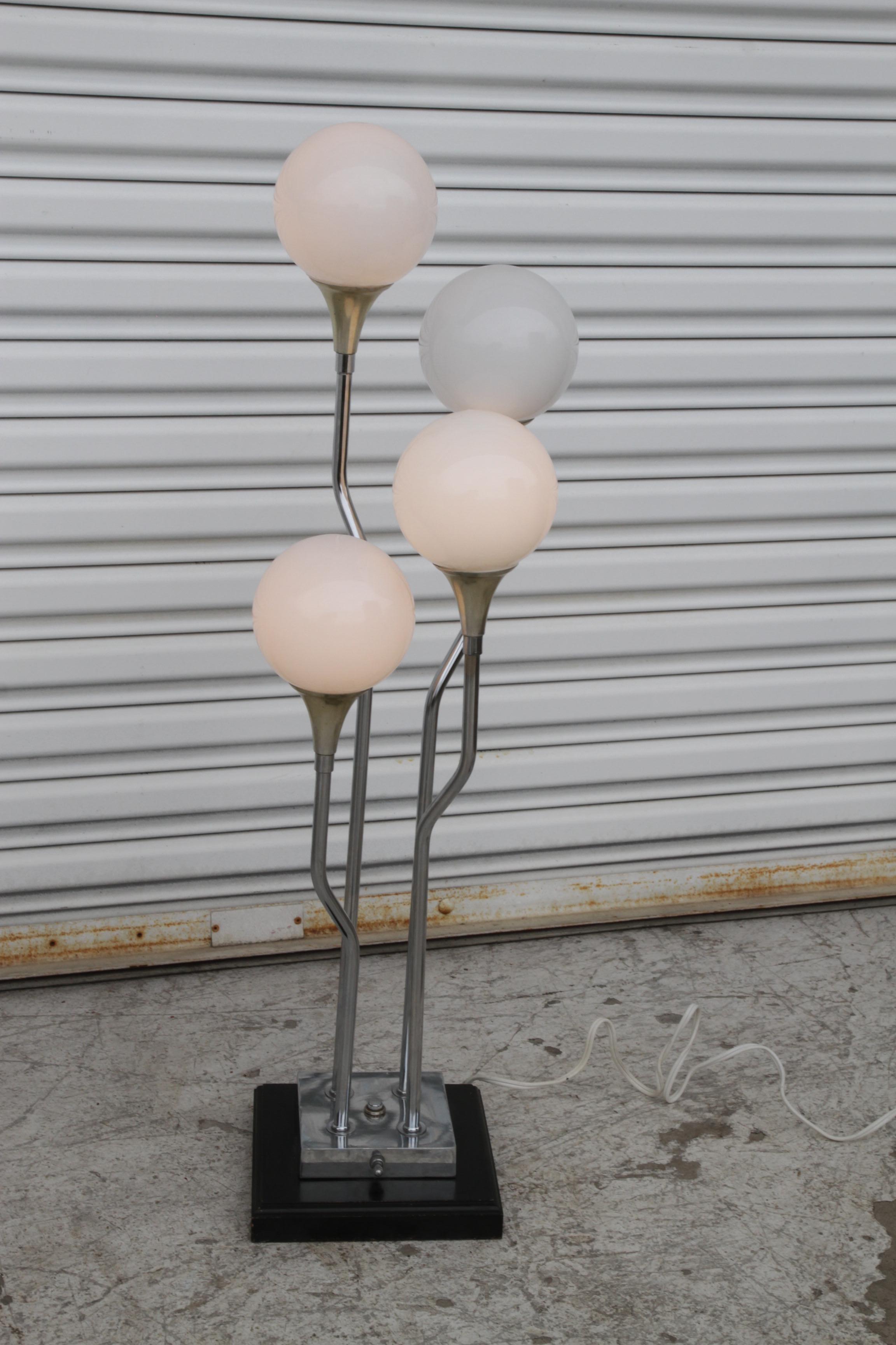 Mid-Century moderno Goffredo Reggiani MCM Cascading Multi-bulb Table Lamp in vendita