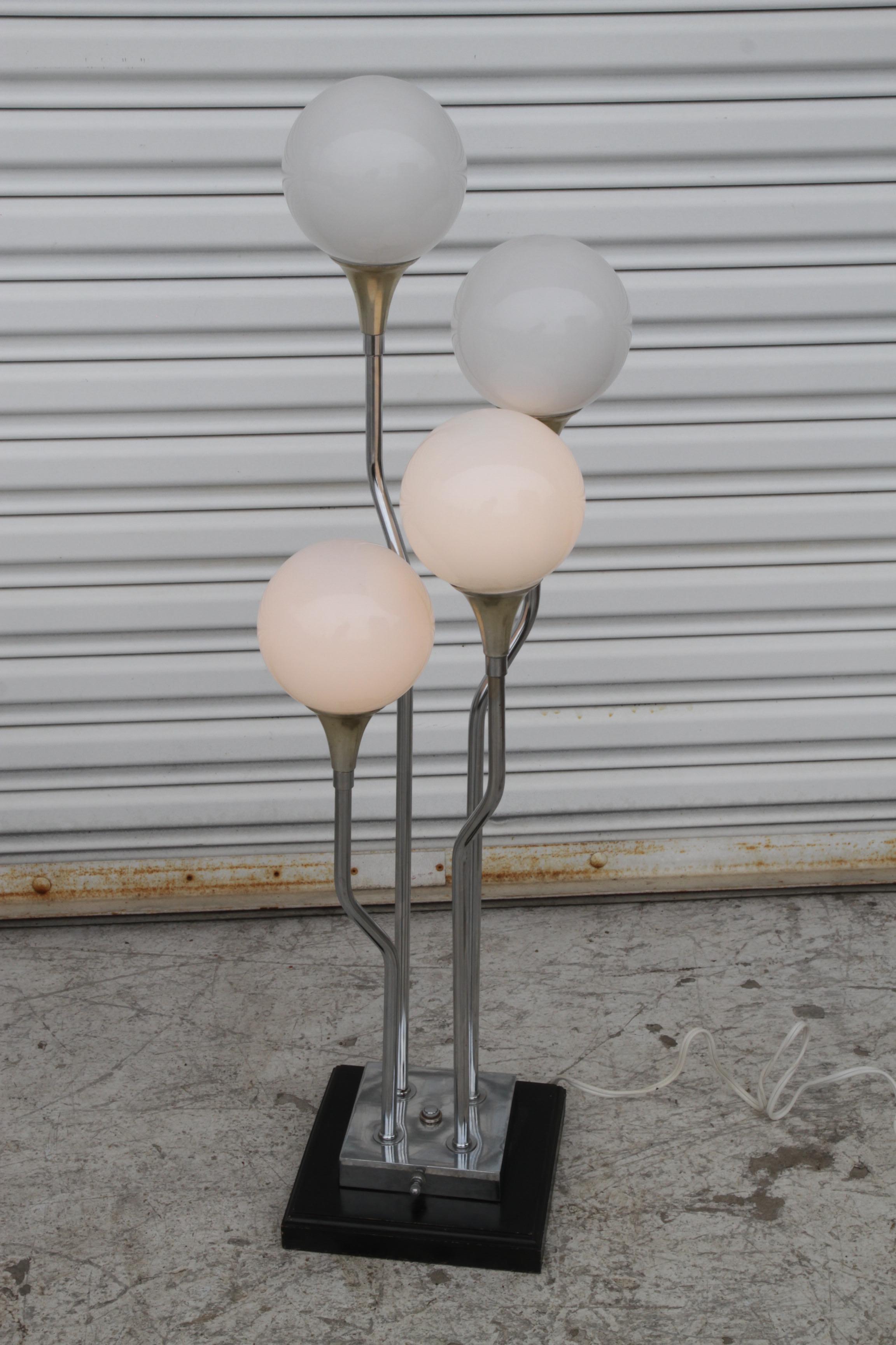 Goffredo Reggiani MCM Cascading Multi-bulb Table Lamp In condizioni buone in vendita a Pasadena, TX