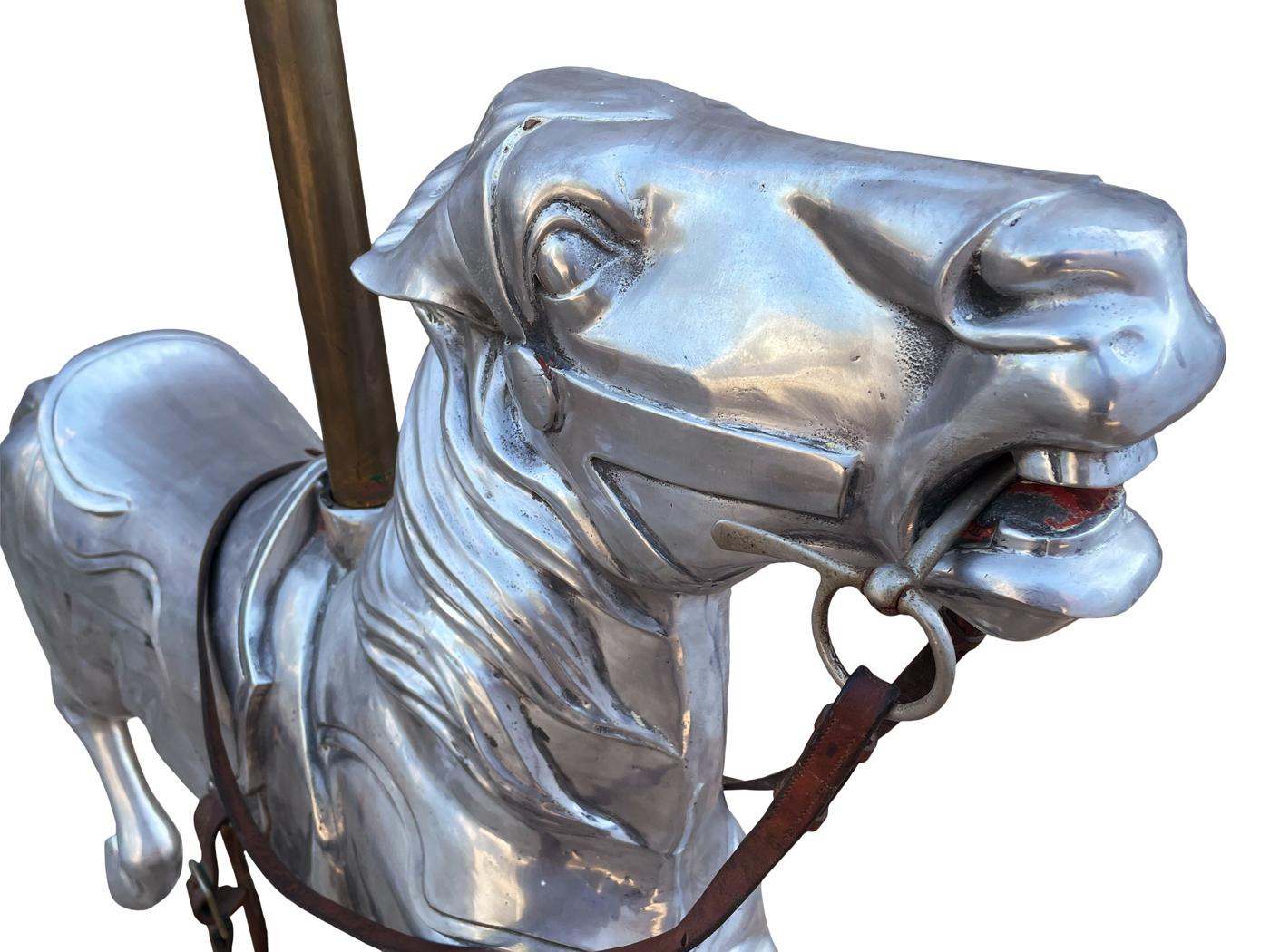 Mid-Century Modern Gegossenes Aluminium montiert Karussell Pferd Skulptur Worlds Fair (amerikanisch) im Angebot