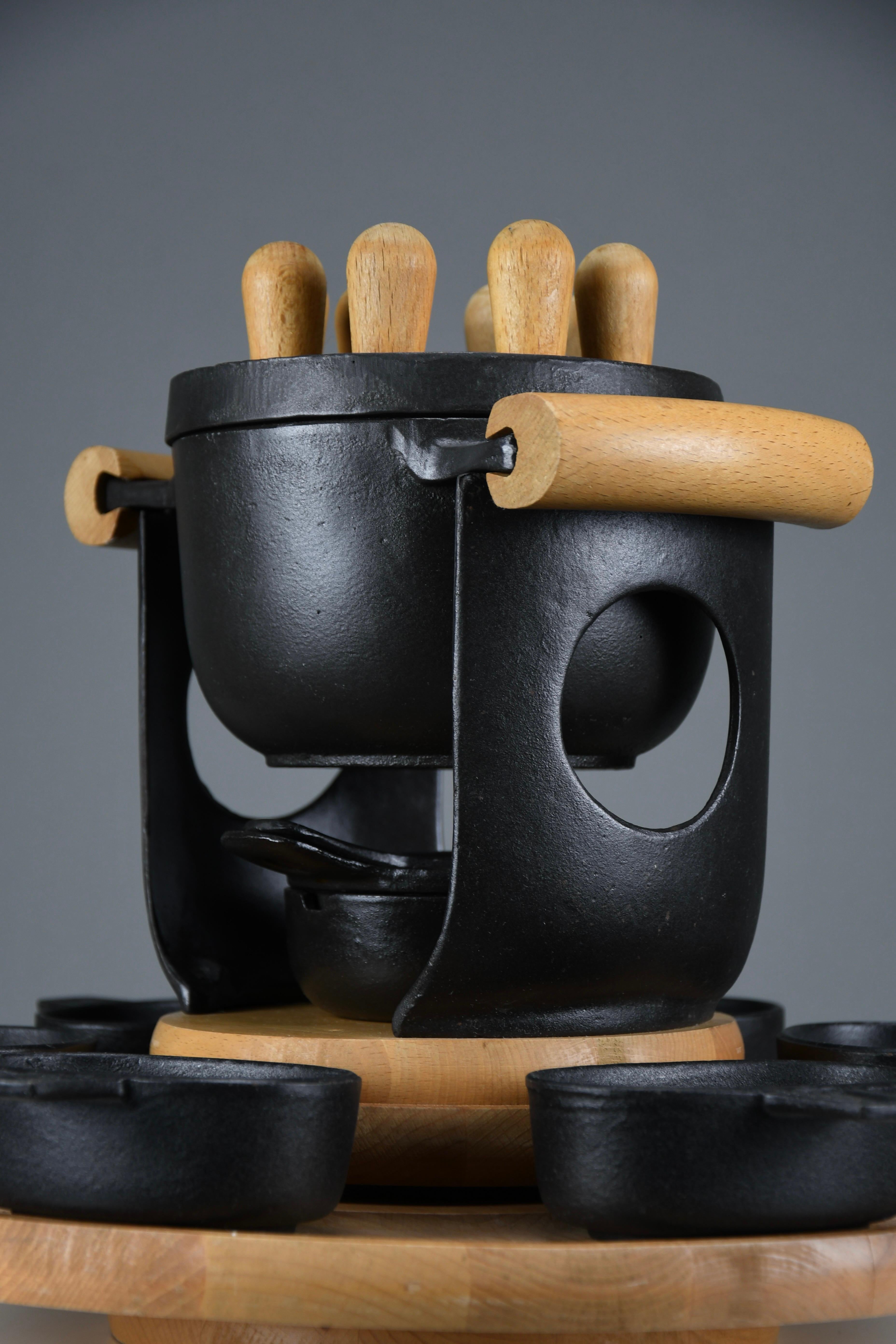 Mid-Century Modern Cast Iron and Wood Fondue Set by Richard Nissen for Bodum For Sale 8