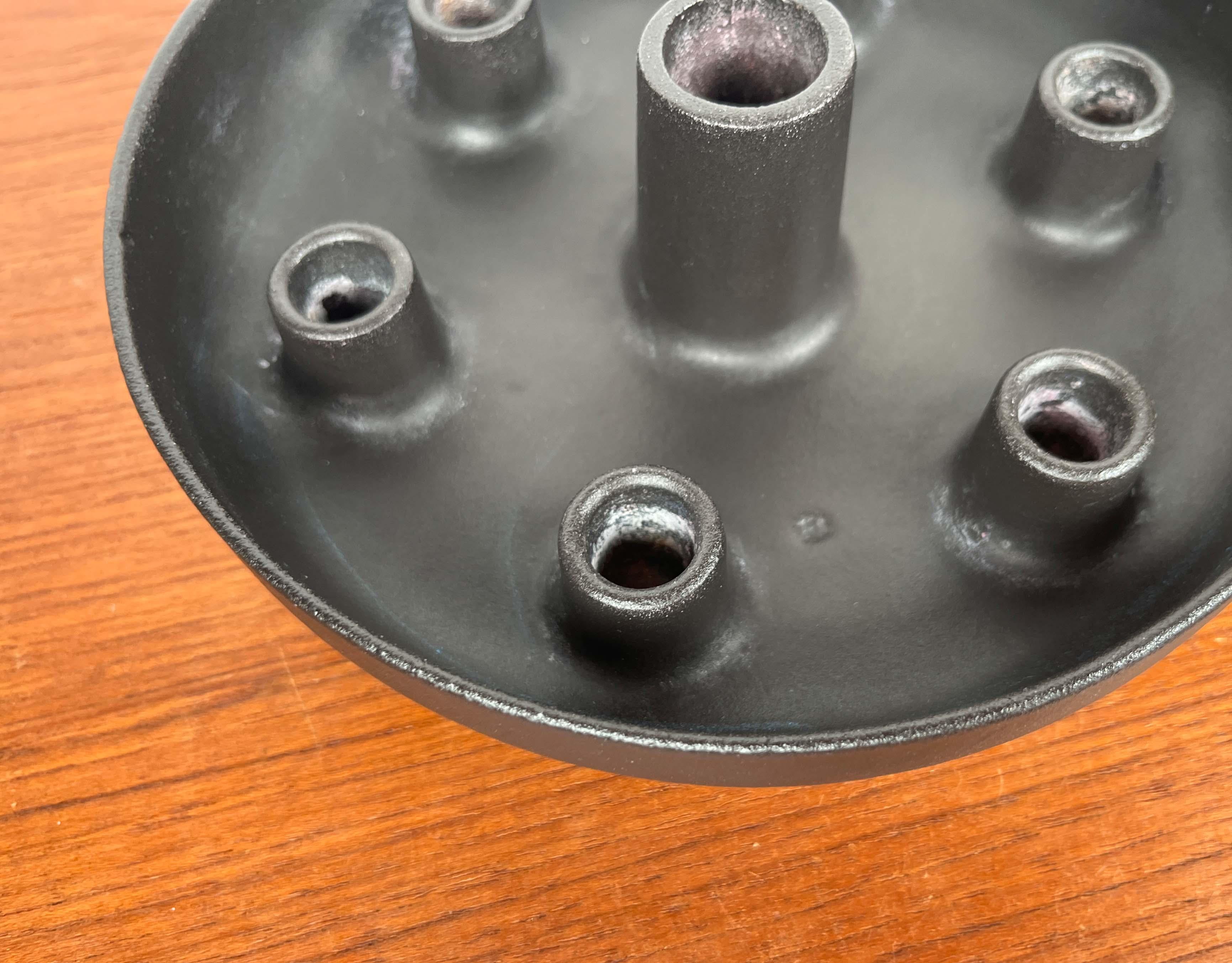 Portacandele in ghisa della modernità di metà secolo Timo Sarpaneva Rosenlew Finlandia 1960 in vendita 6