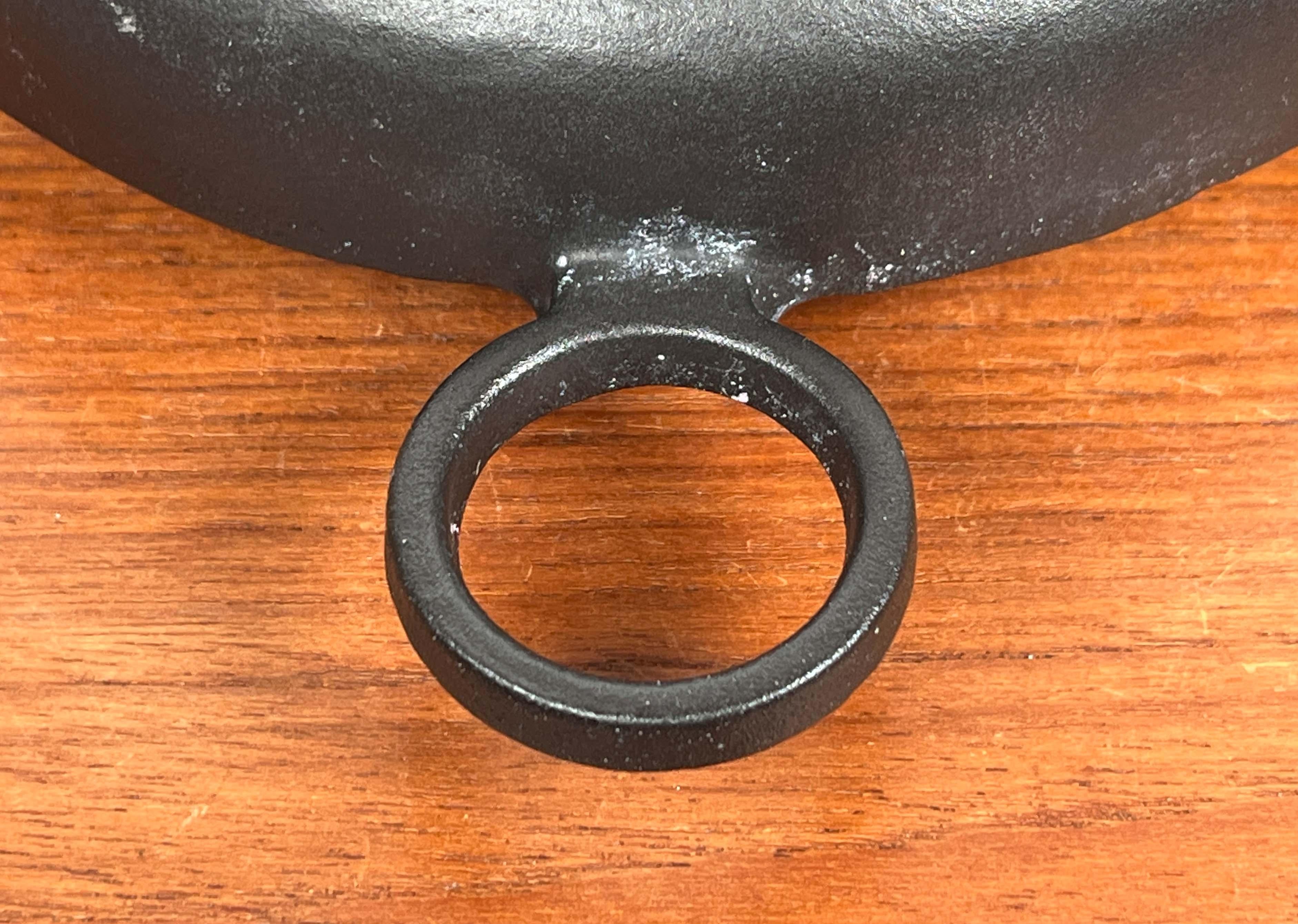 Portacandele in ghisa della modernità di metà secolo Timo Sarpaneva Rosenlew Finlandia 1960 in vendita 13