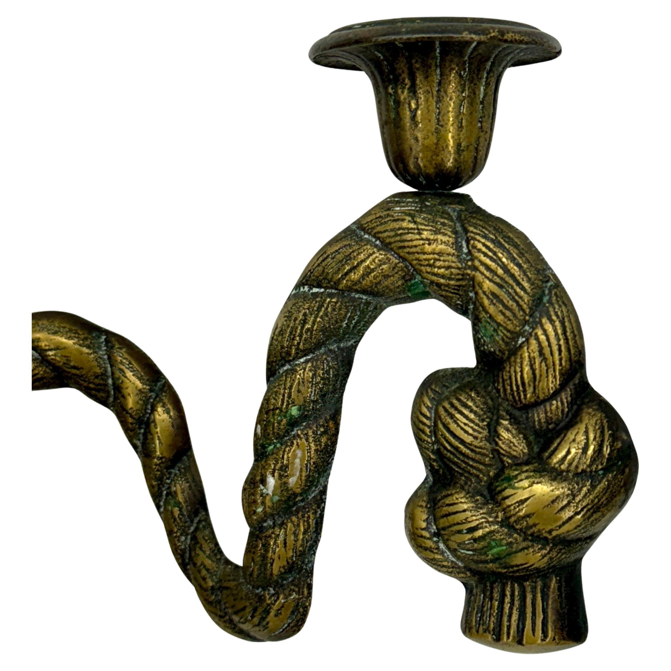 XX secolo Applique da parete in ottone conico in fusione di epoca medio-novecentesca in vendita