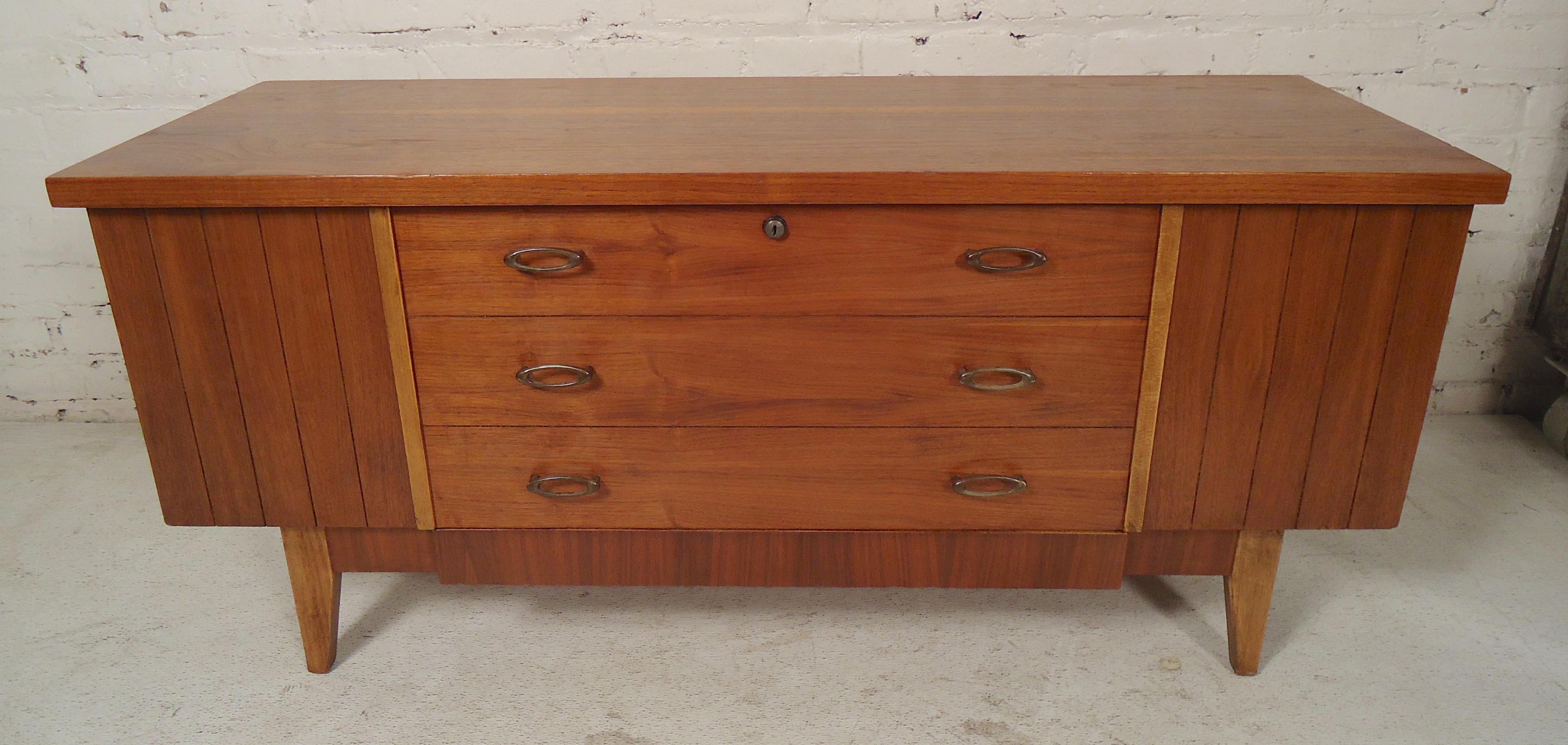 Vintage modern trunk by Lane furniture with faux front drawers and tapered legs.
(Please confirm item location - NY or NJ - with dealer).
 