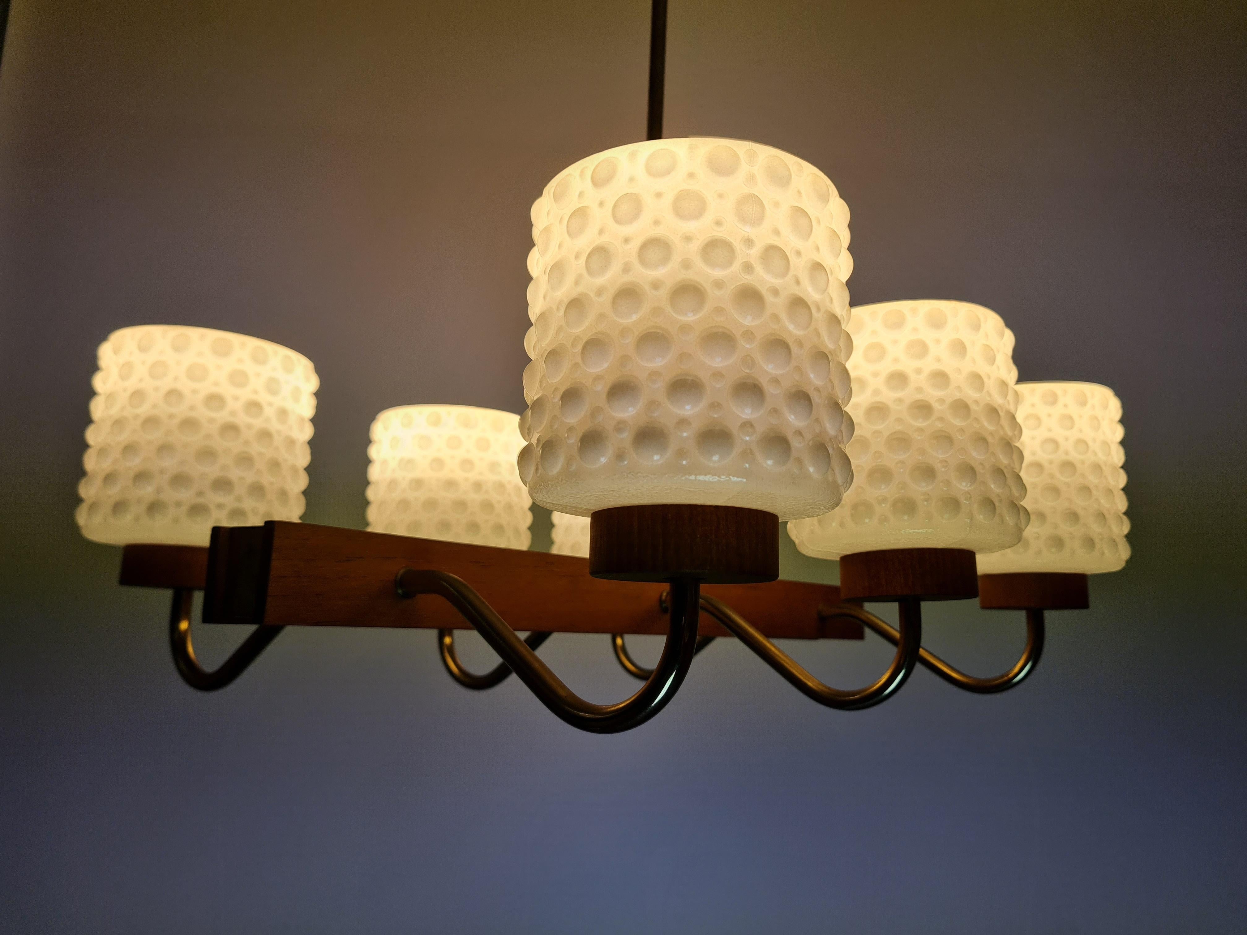 Mid-Century Modern Ceiling Pendant in Brass, Glass and Teak, Aris Finland 1960s For Sale 4