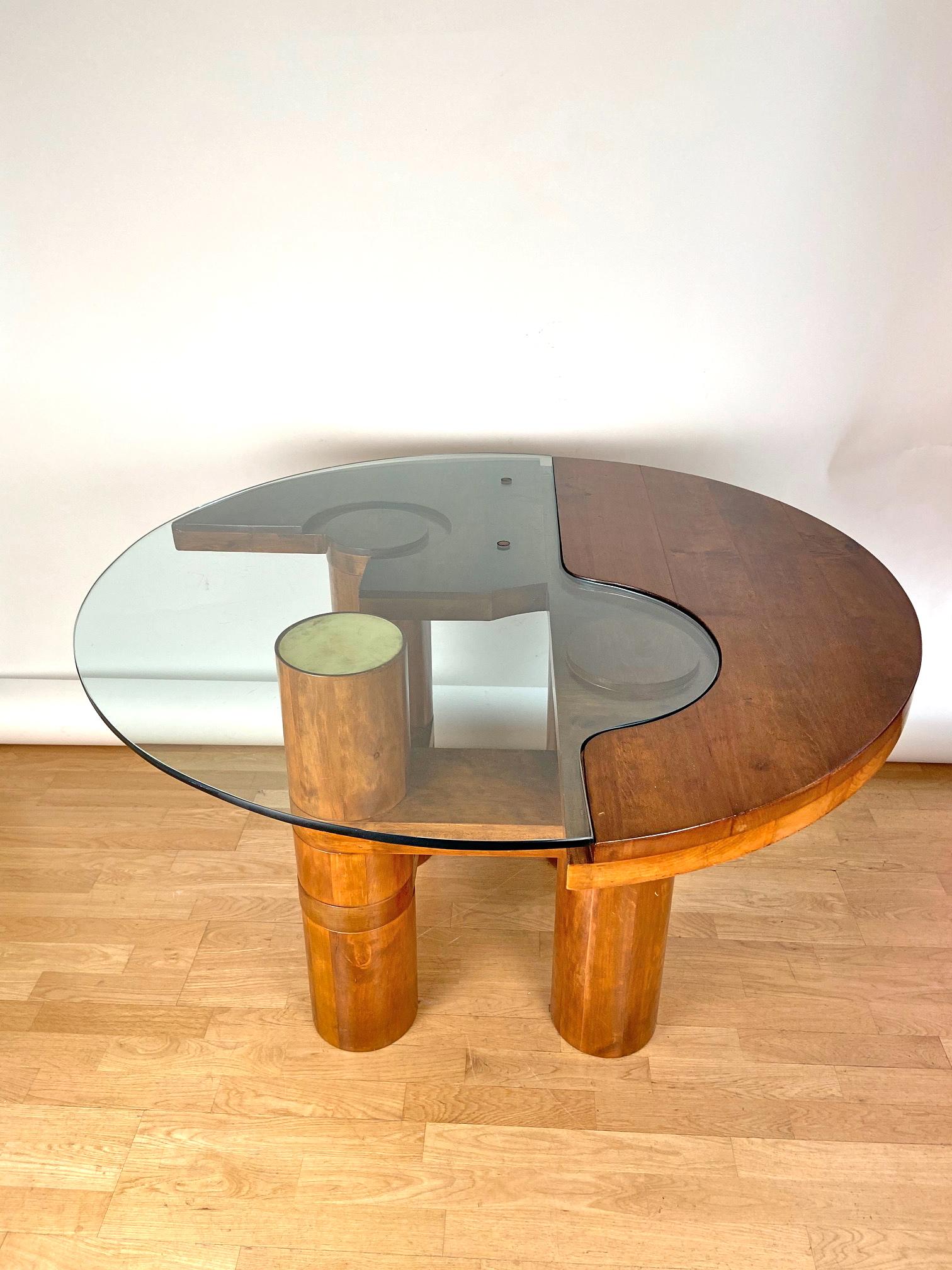 Brass Mid-Century Modern Center/Dining Walnut Table Attributed to N & Patuzzi NP Group