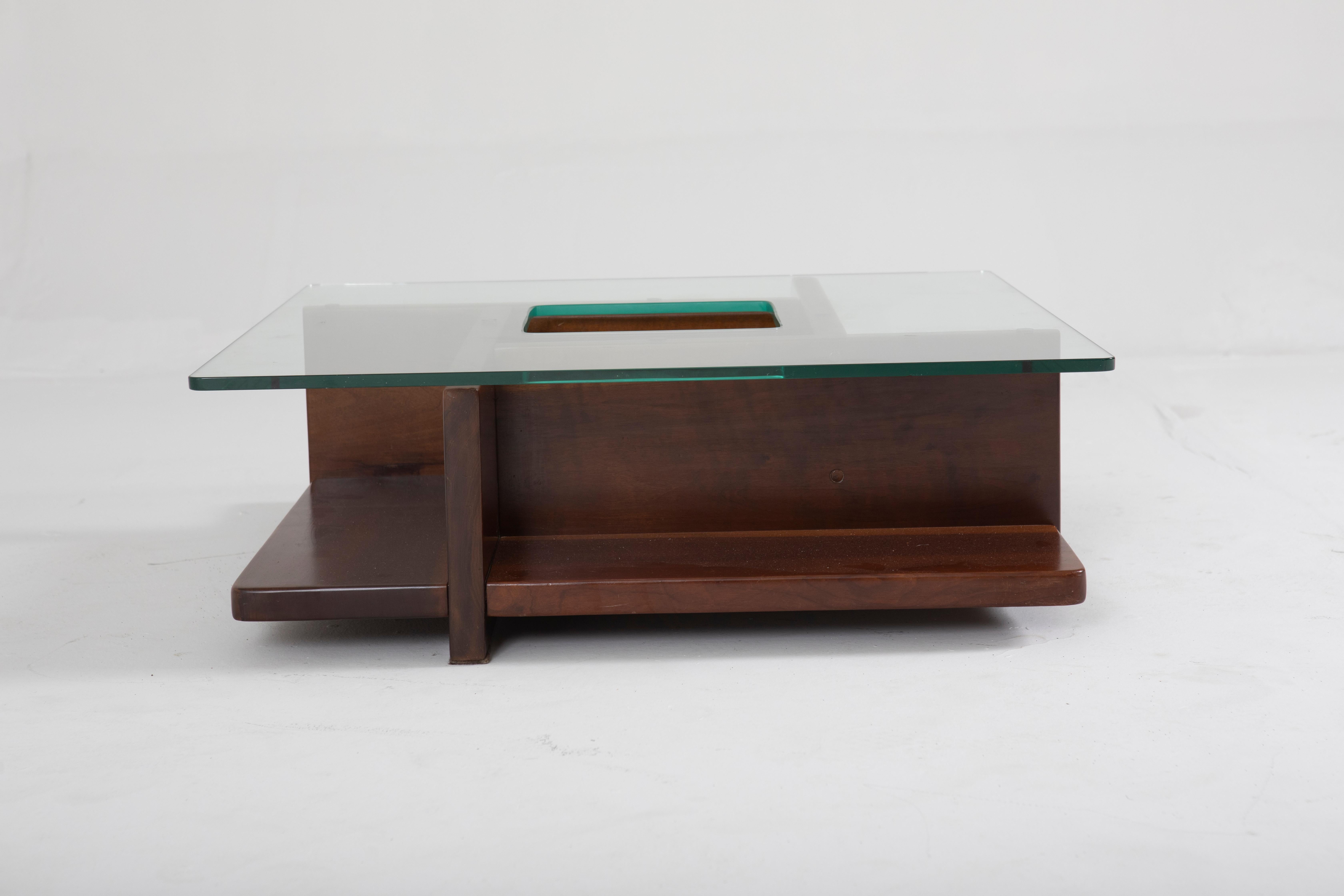 Mid-Century Modern Center table by Casa Finland, 1960s In Good Condition For Sale In Deerfield Beach, FL