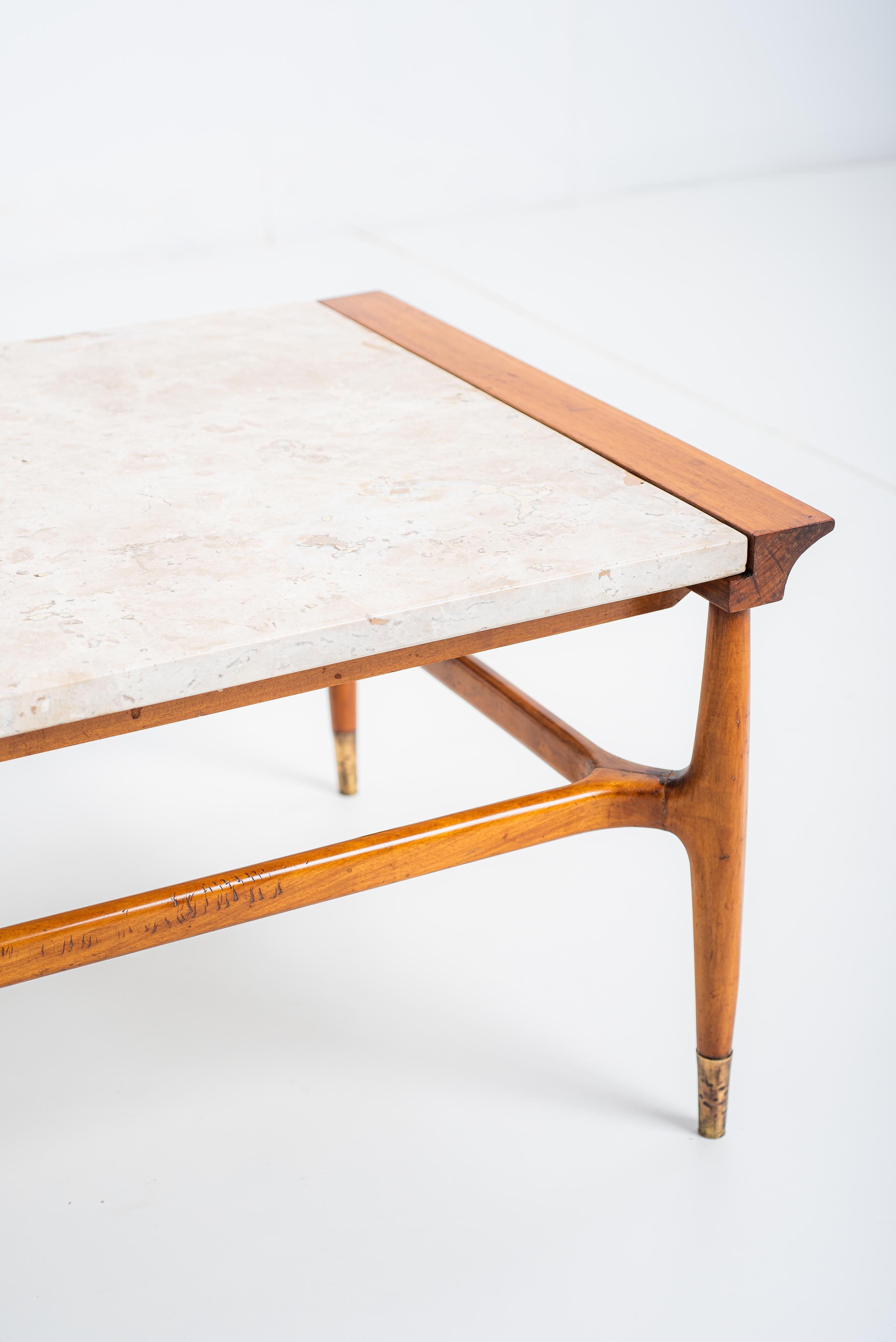Mid-Century Modern Center table by Giuseppe Scapinelli, Brazil, 1950s For Sale 4
