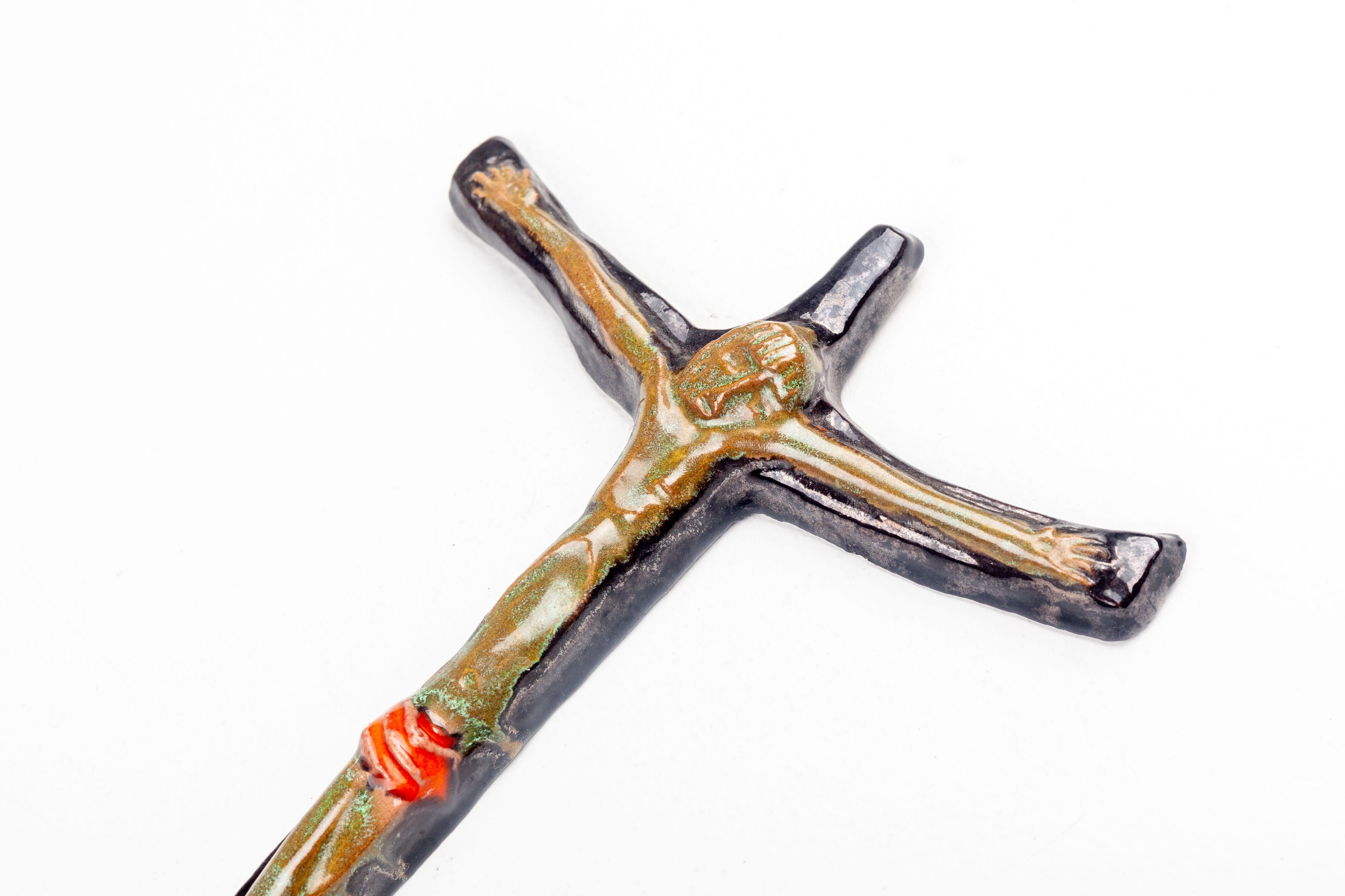 Mid-Century Modern Ceramic Crucifix For Sale 3