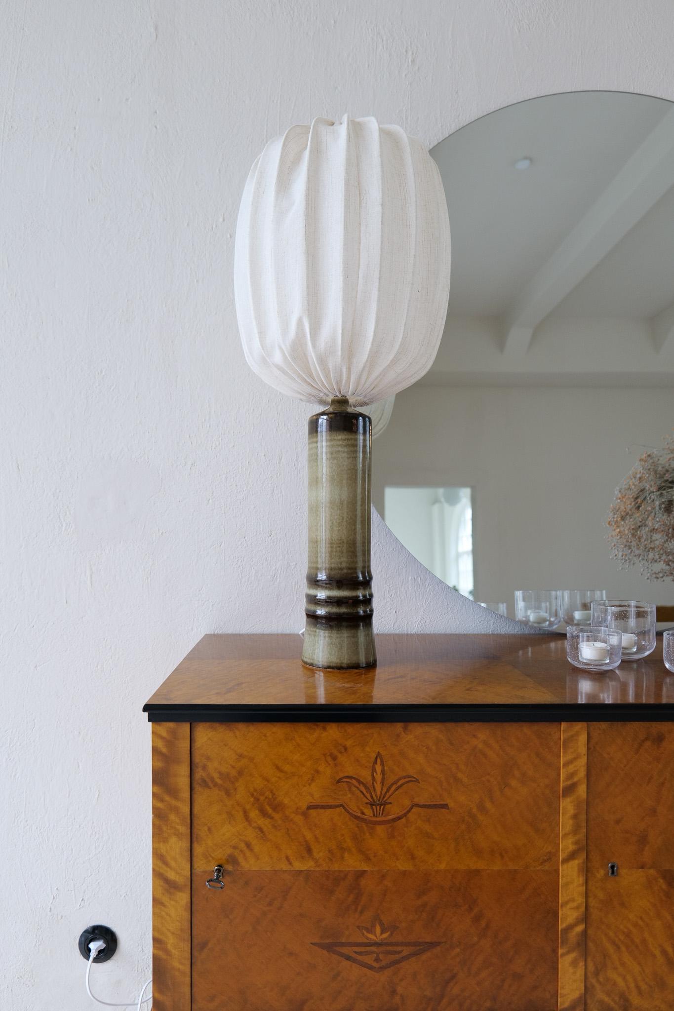 Swedish Mid-Century Modern Ceramic Earthy Table Lamp Rörstrand Olle Alberius Sweden For Sale
