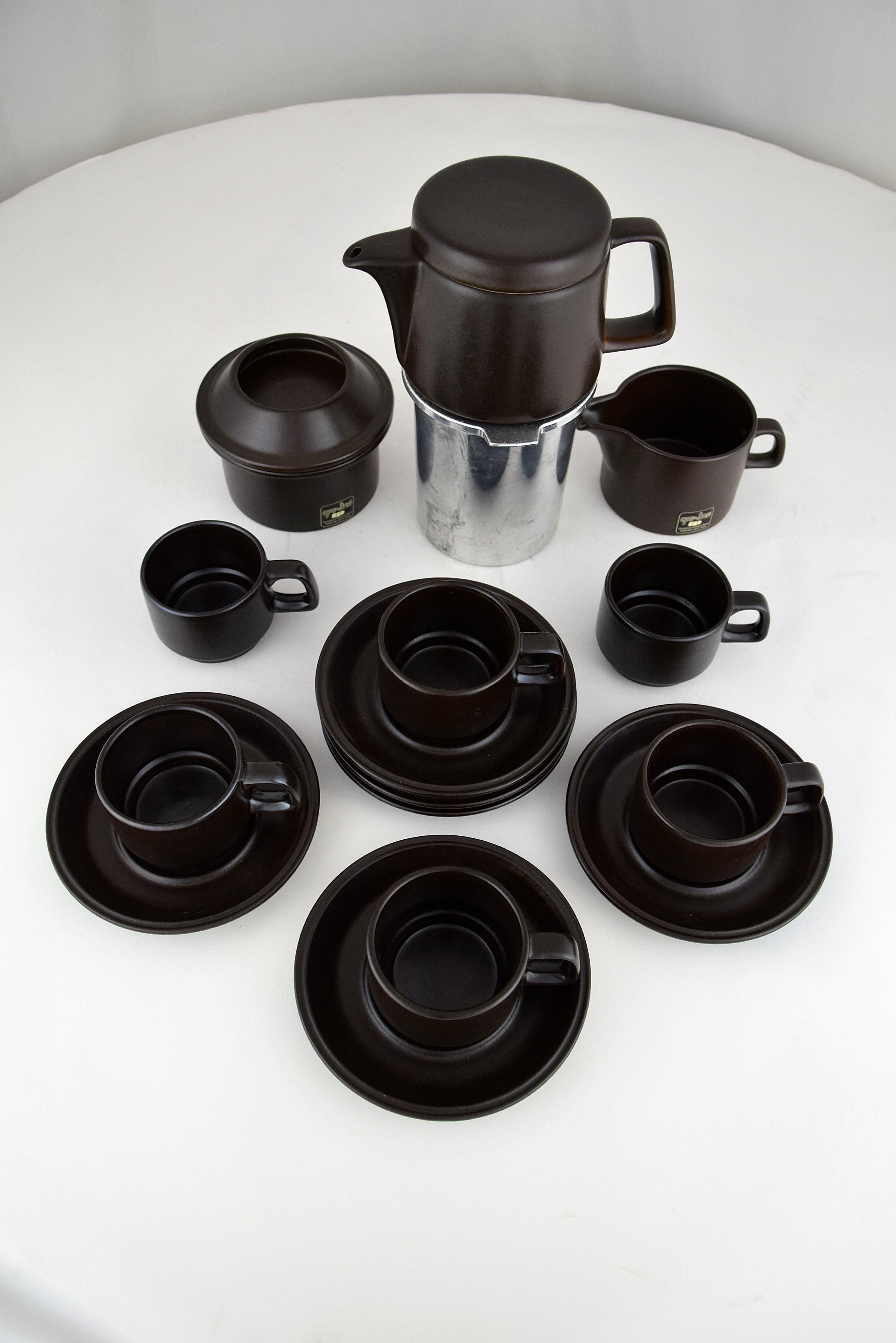 Mid-Century Modern Ceramic Espresso Set by Franco Pozzi For Sale 1
