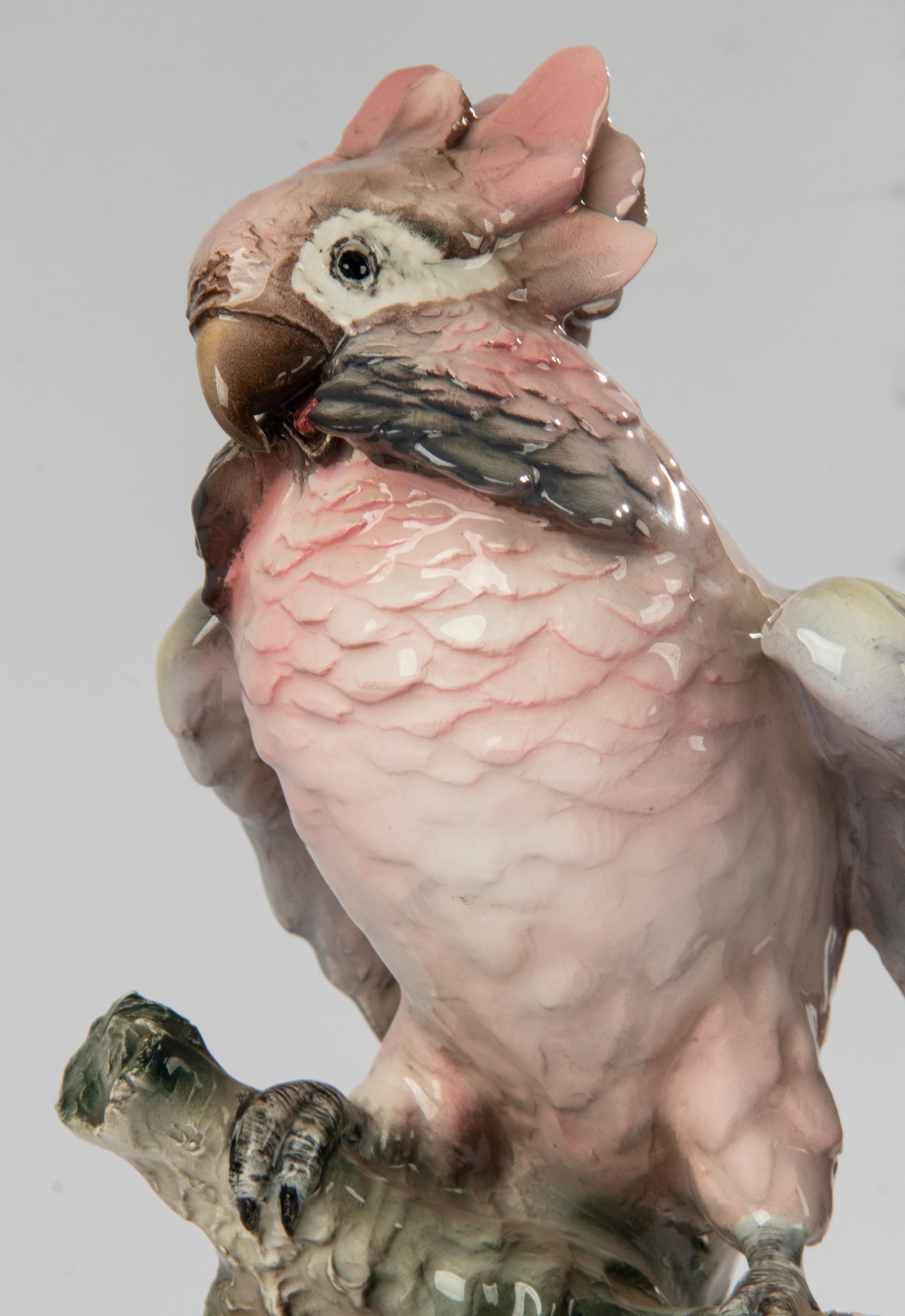 Mid-Century Modern Ceramic Figurine of a Parrot For Sale 6
