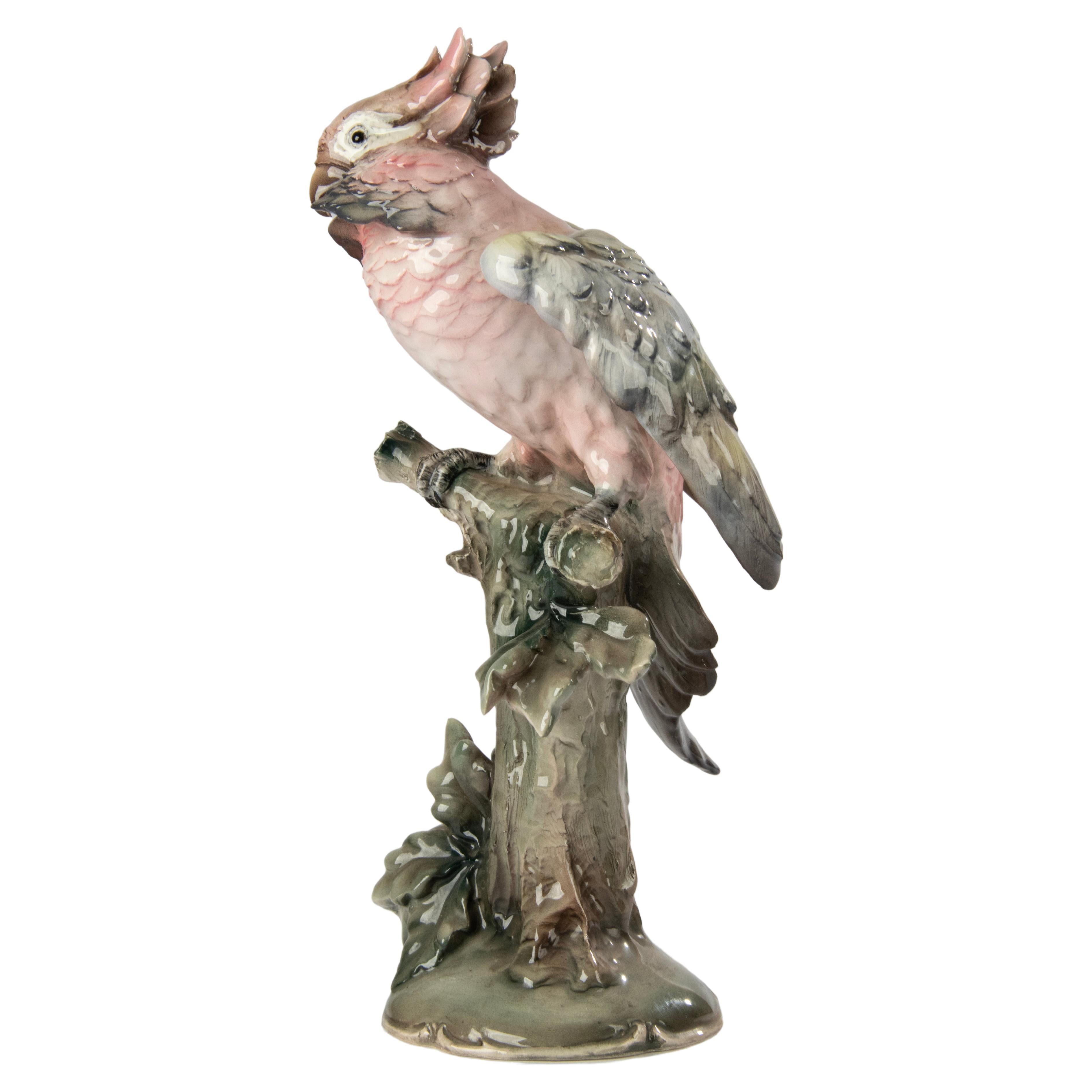 Figurine en céramique mi-siècle moderne représentant un perroquet