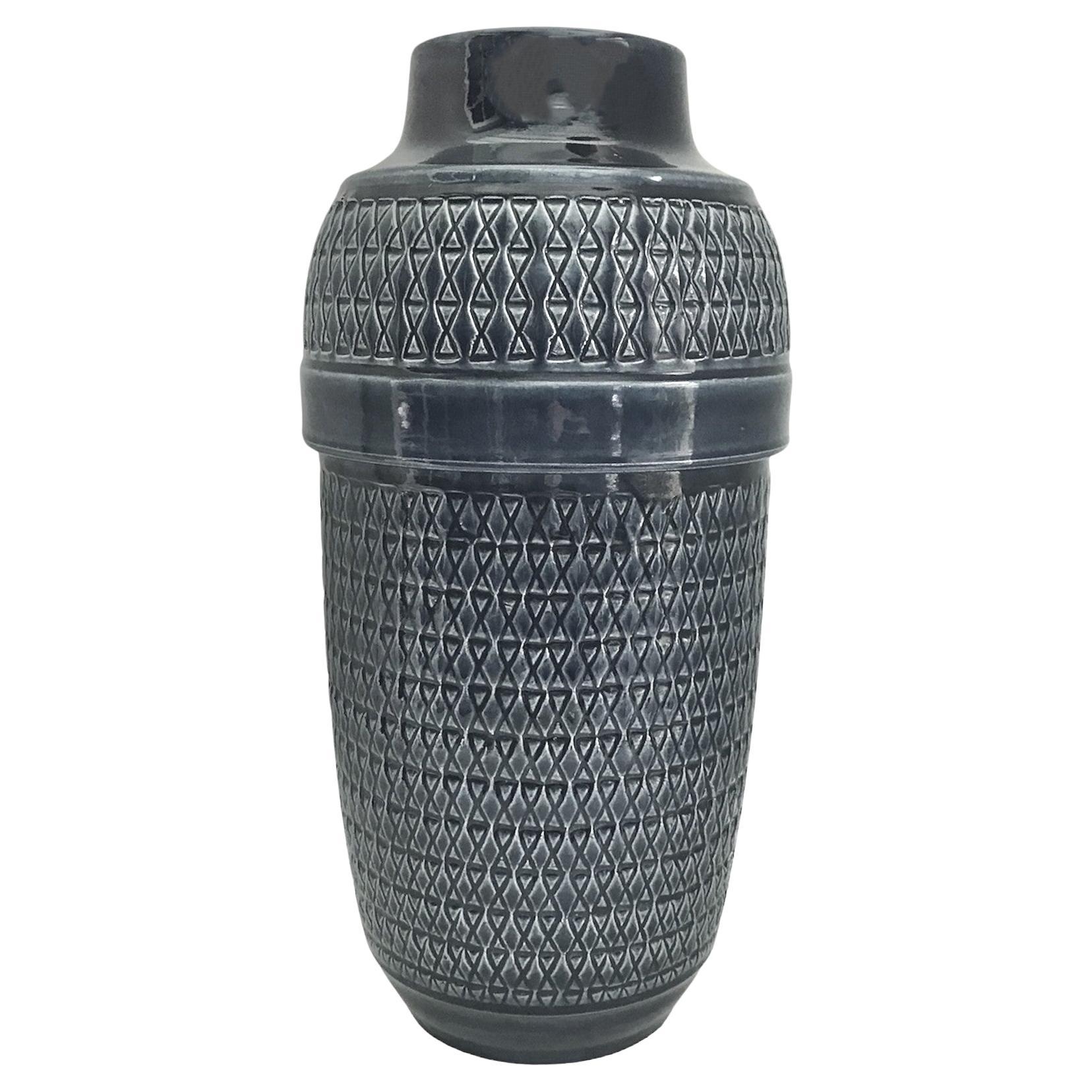 How do you identify Jasba pottery marks?