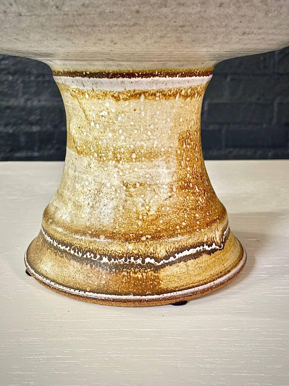 Ciotola con piede in ceramica moderna di metà secolo in vendita 2