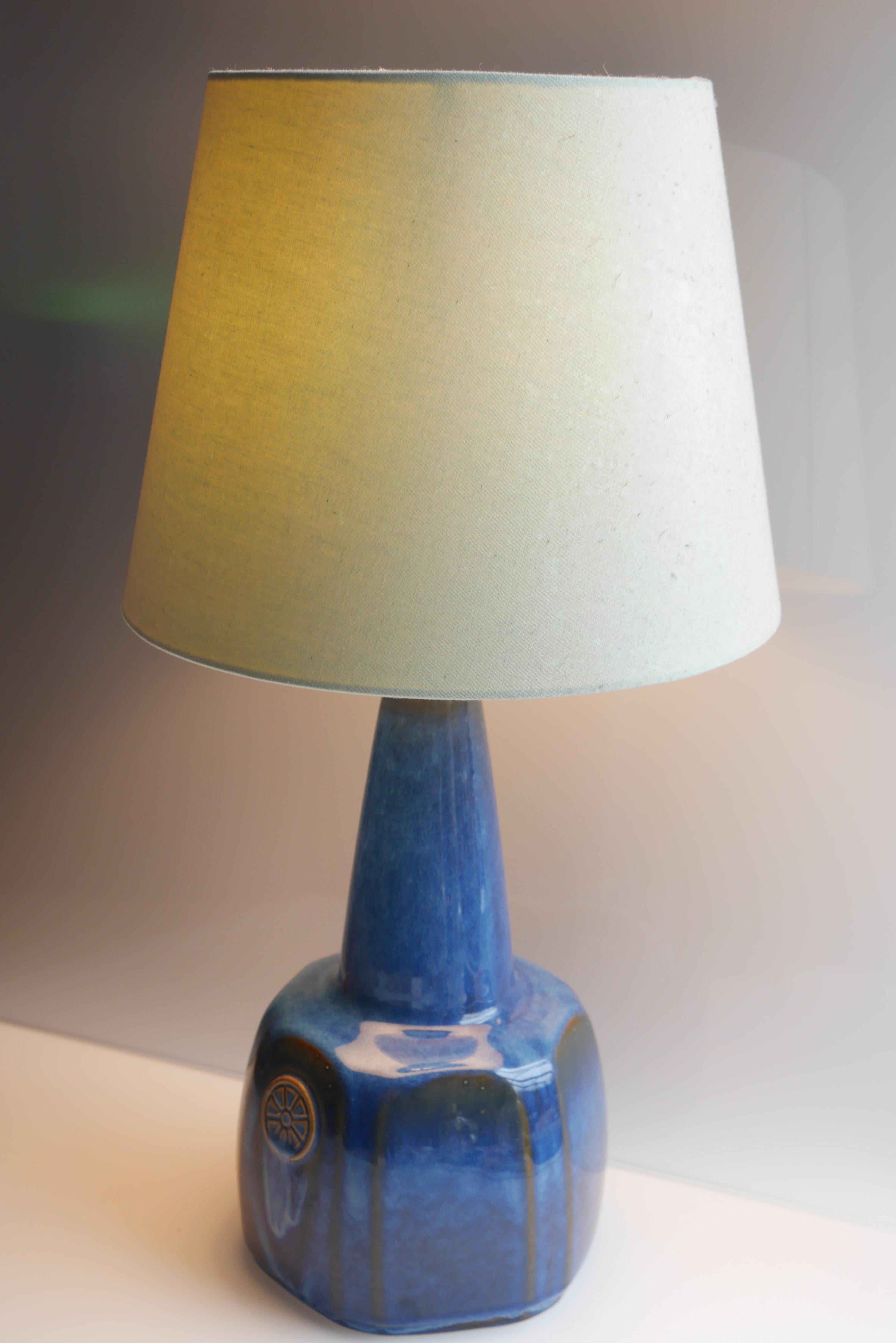 Hand-Crafted Mid-Century Modern Ceramic Lamp Base by Einar Johansen for Söholm, Denmark For Sale