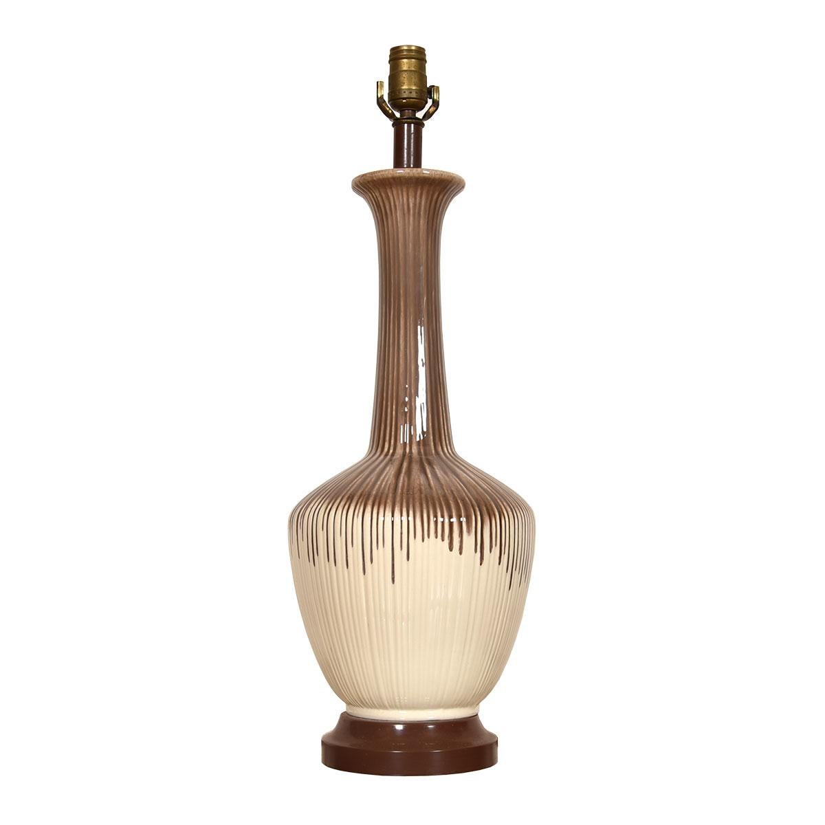 Mid-Century Modern Ceramic Lamp

Additional information:
Featured at Kensington
Material: Ceramic.