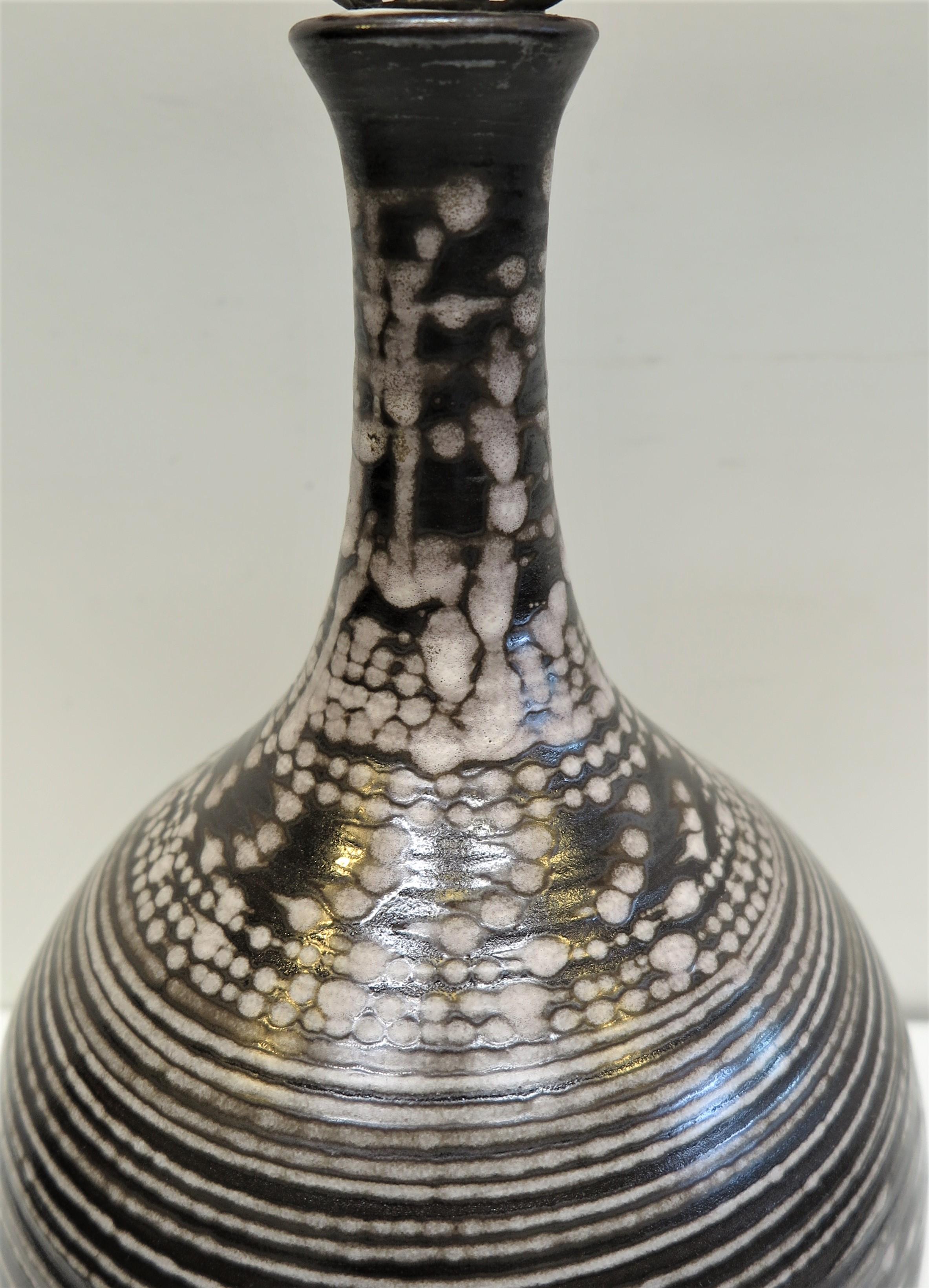 Unknown Mid-Century Modern Ceramic Lamp