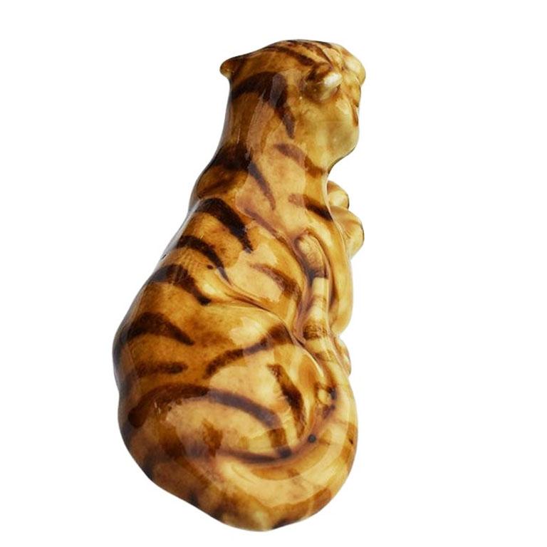 American Mid Century Modern Ceramic Lion Figurine in Brown For Sale