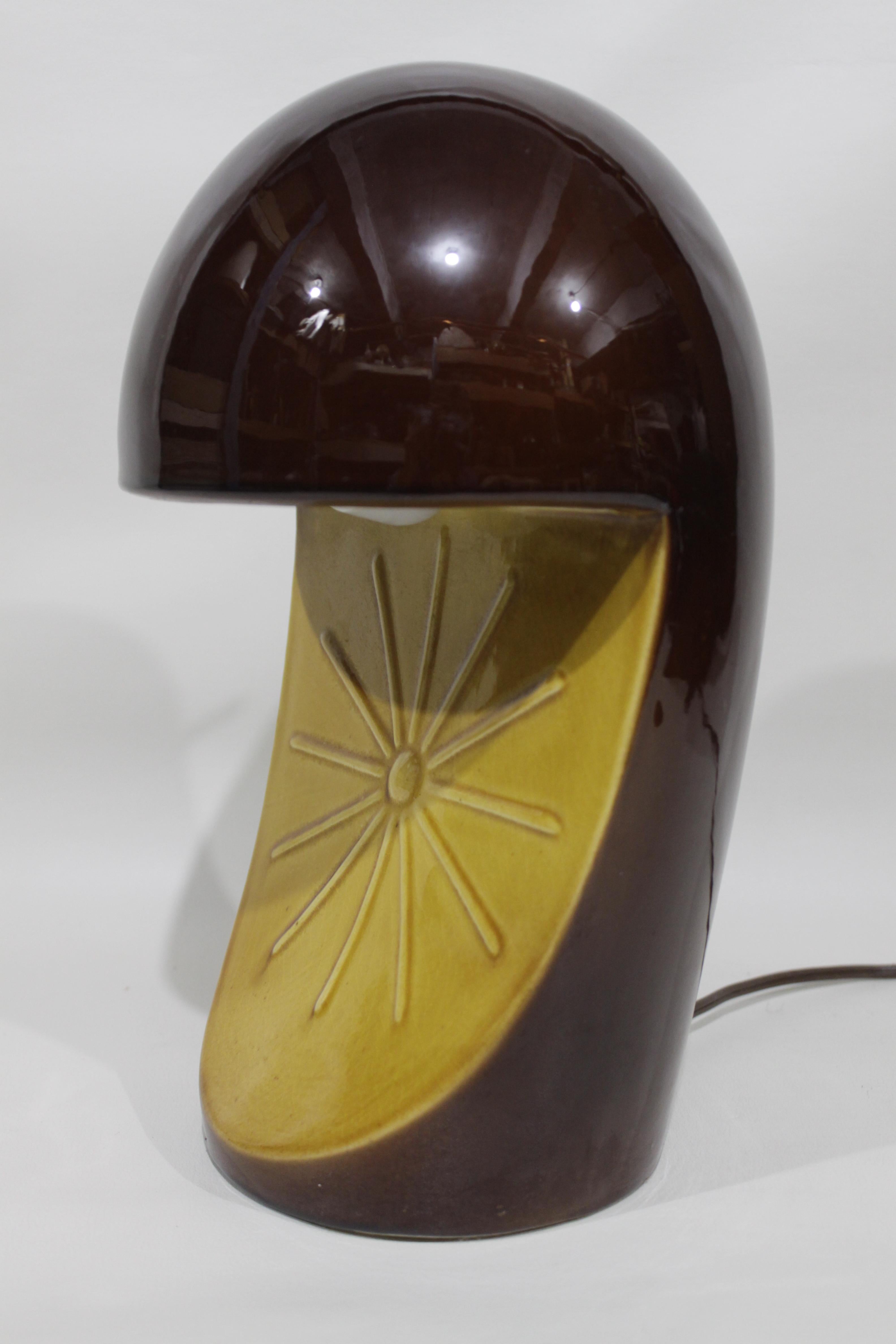 Mid-Century Modern Ceramic Marcelllo Cuneo Attributed Table or Accent Lamp For Sale 6