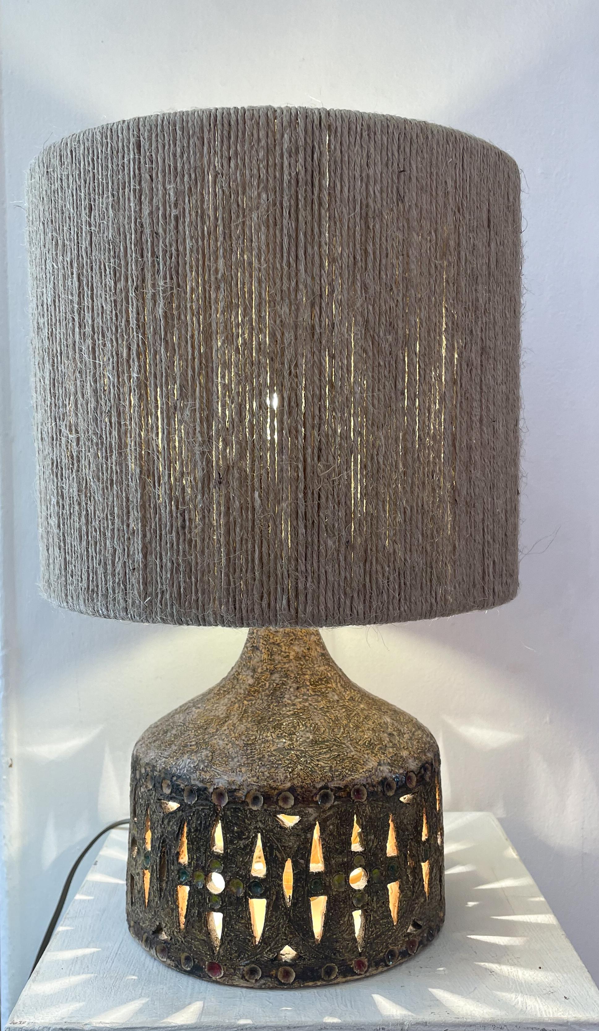 Mid-Century Modern Ceramic Table Lamp in the style of Georges Pelletier, 1960s For Sale 6