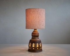 Lampe de table en céramique moderne du milieu du siècle par Georges Pelletier, France 1960