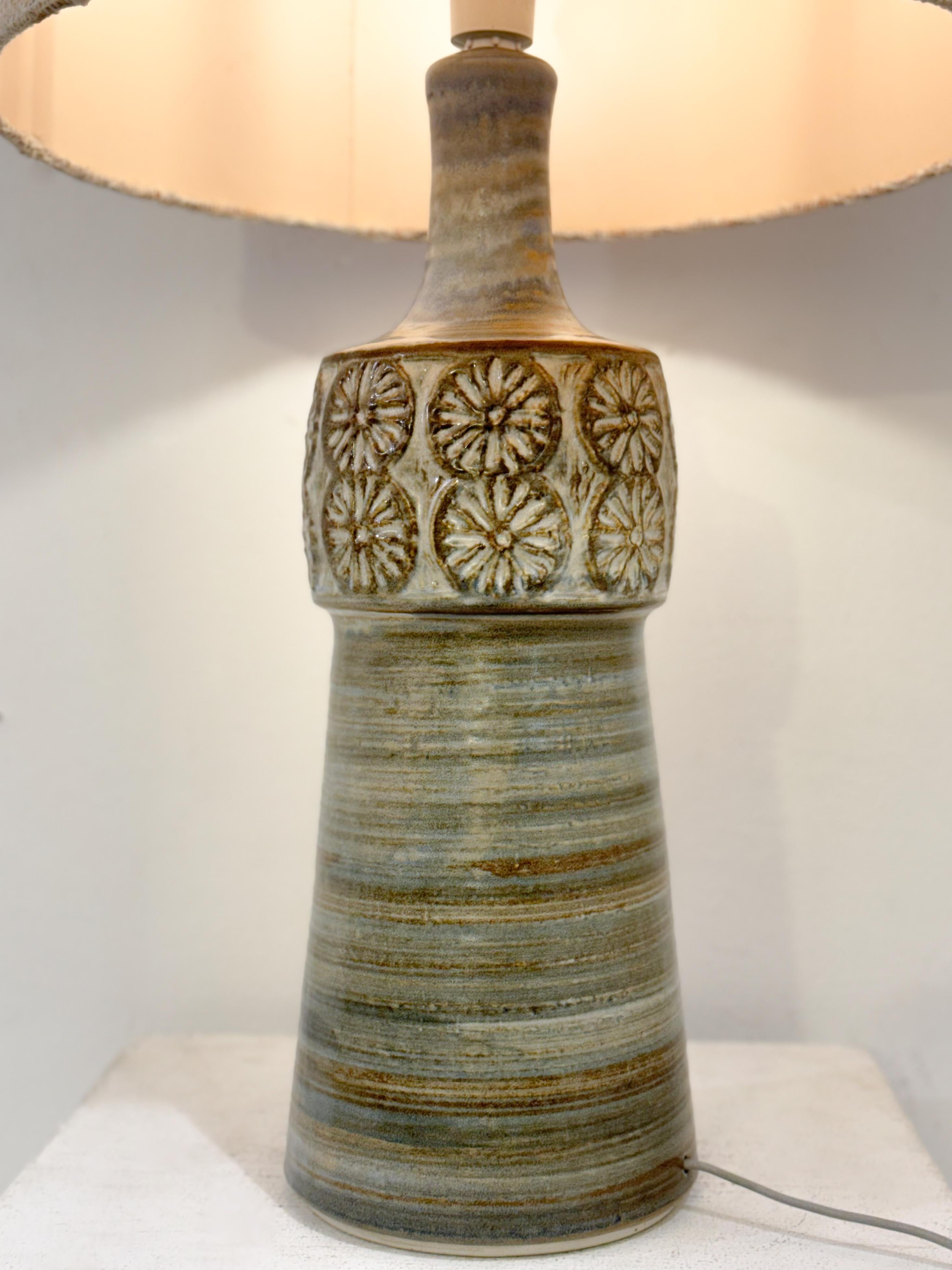 Mid-Century Modern Ceramic Table Lamp, Denmark In Good Condition For Sale In Brussels, BE