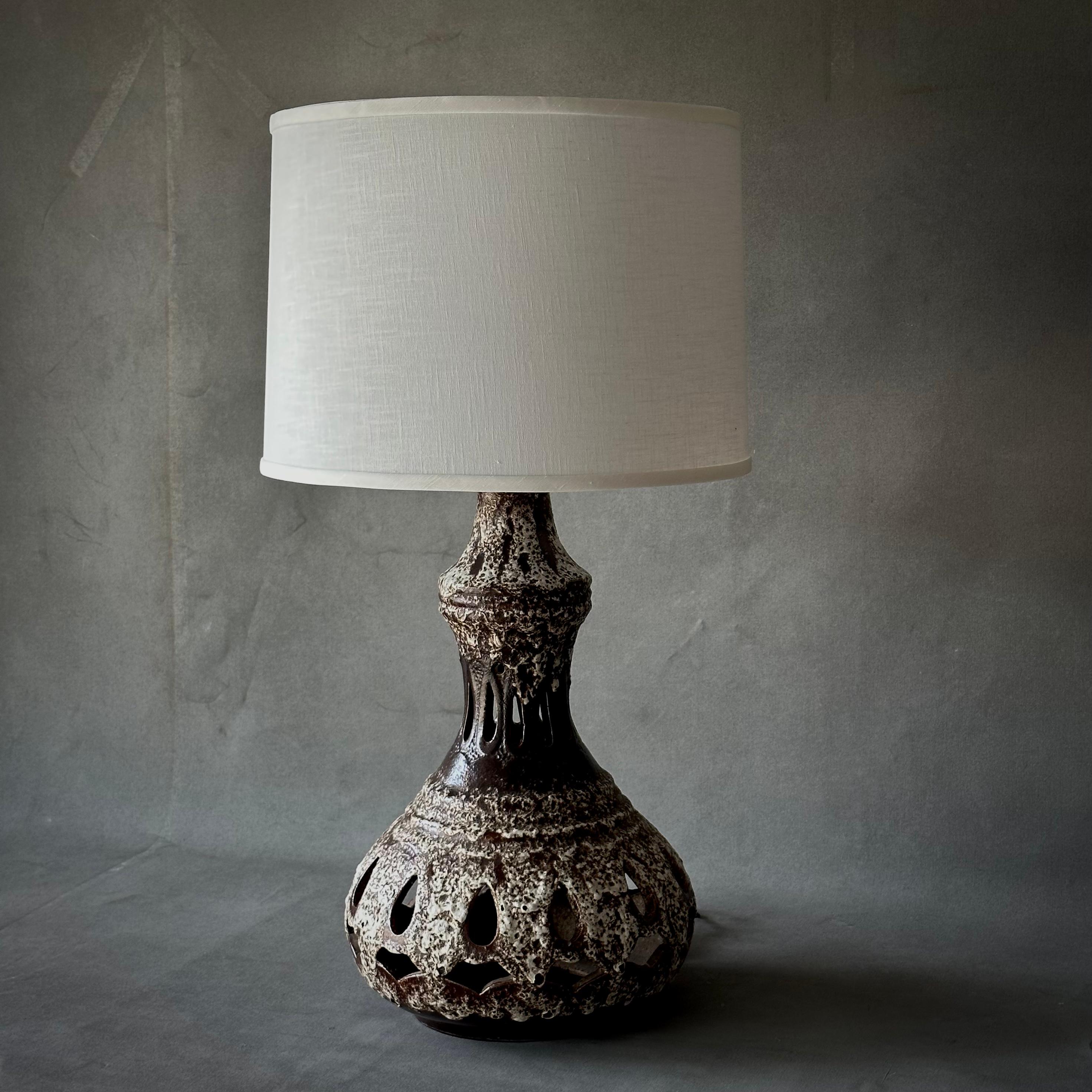 German Mid-Century Modern Ceramic Table Lamp For Sale