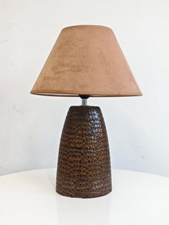 Lampe de table en céramique moderne du milieu du siècle avec texture d'alligator, Italie, années 1980