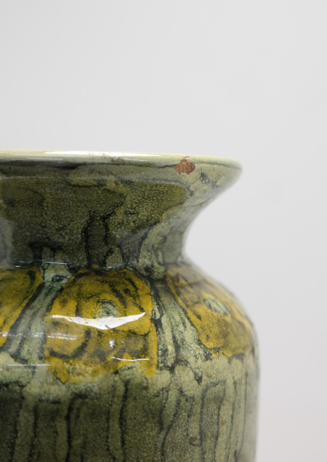 Mid-Century Modern Ceramic Vase by Illes, 1970s For Sale 2