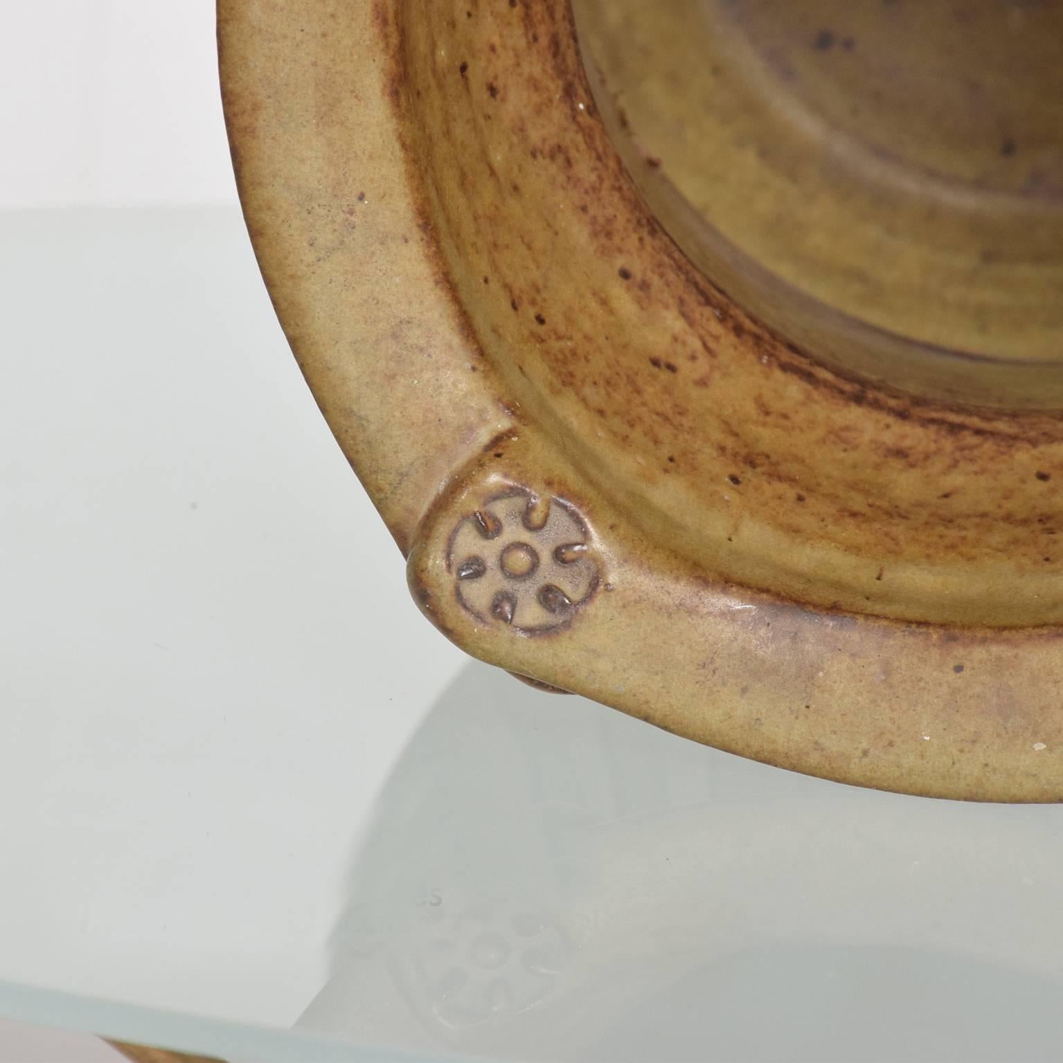 Mid-Century Modern Ceramic Vase In Good Condition In Chula Vista, CA