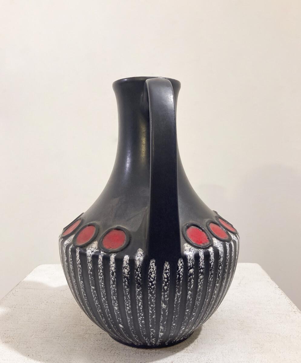 Vaso in ceramica di metà secolo, Germania, anni '70 In condizioni buone in vendita a Brussels, BE
