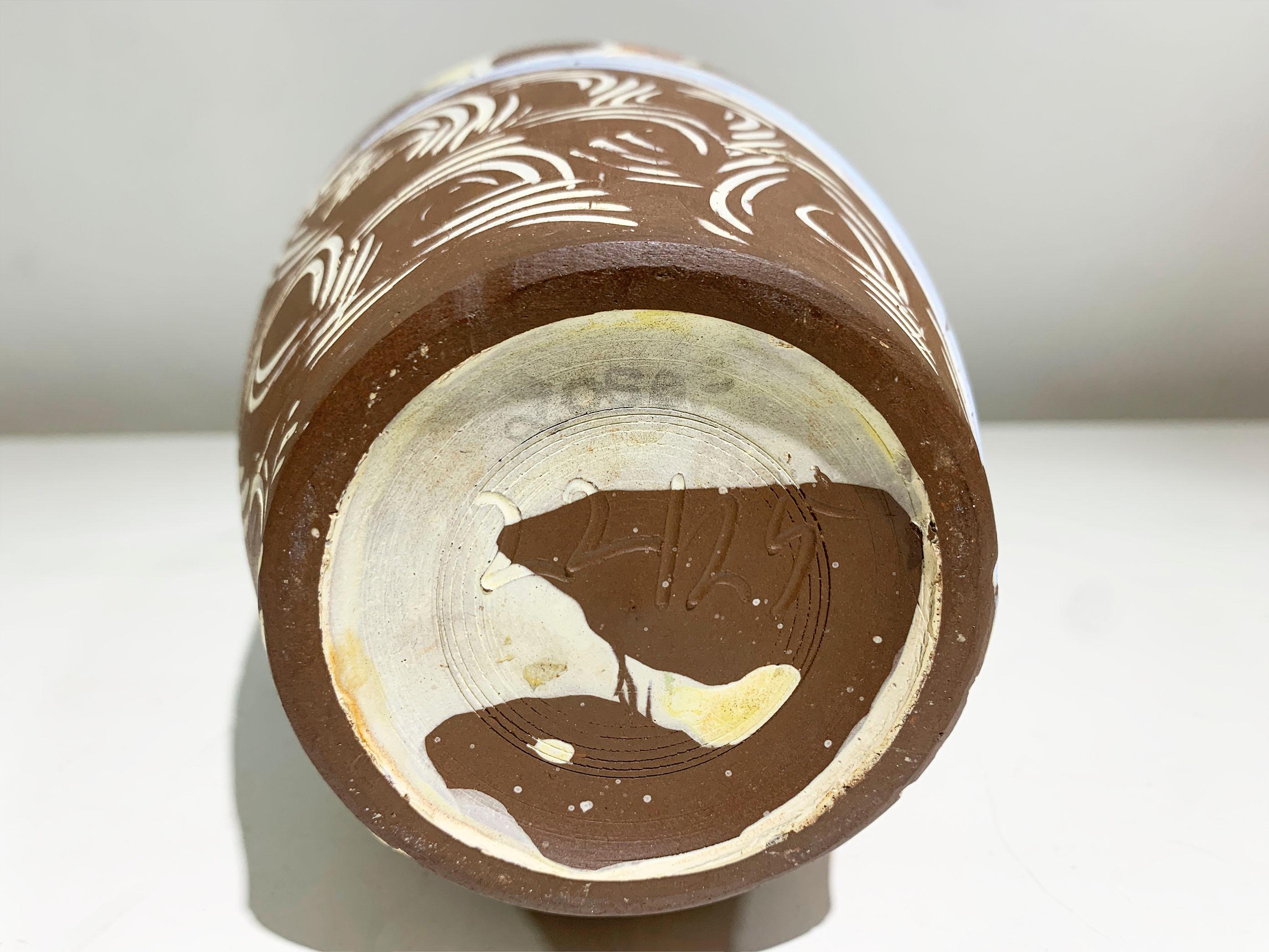 XX secolo Vaso in ceramica di metà secolo moderno numerato 22/25, Francia, circa anni '50 in vendita