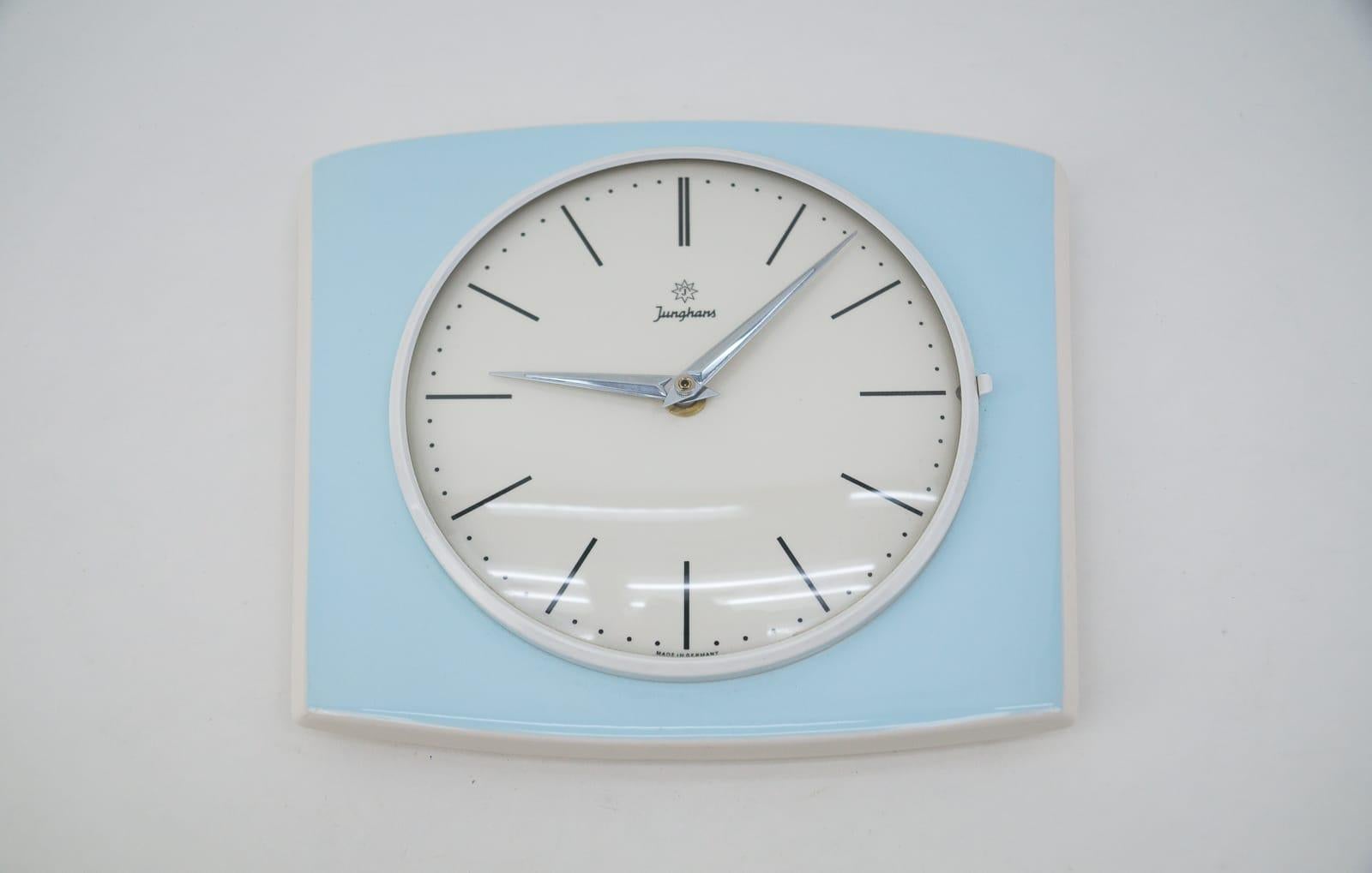 junghans clock wall