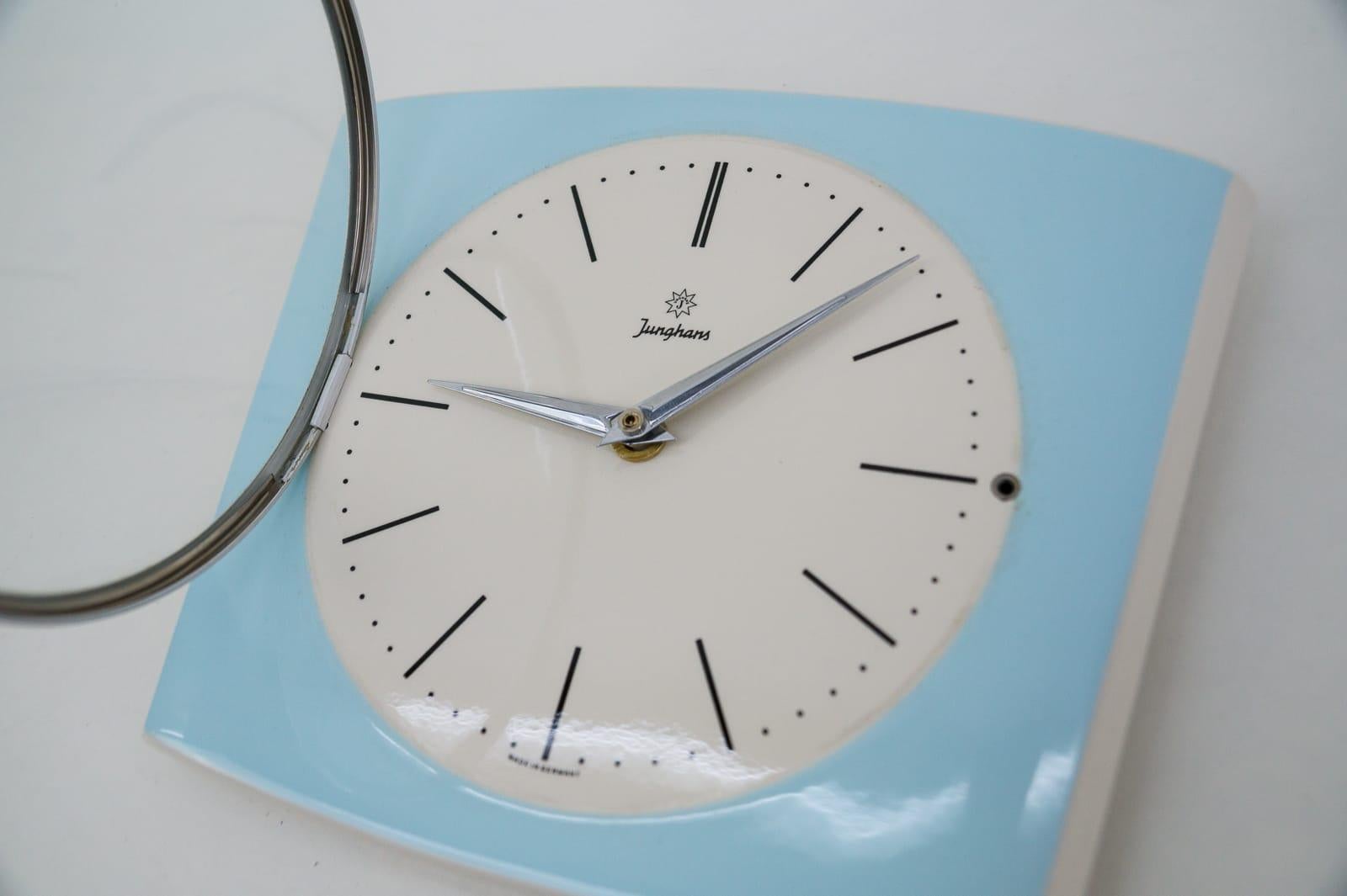 Mid-Century Modern Ceramic Wall Clock by Junghans in Baby Blue, 1950s Germany In Good Condition In Nürnberg, Bayern
